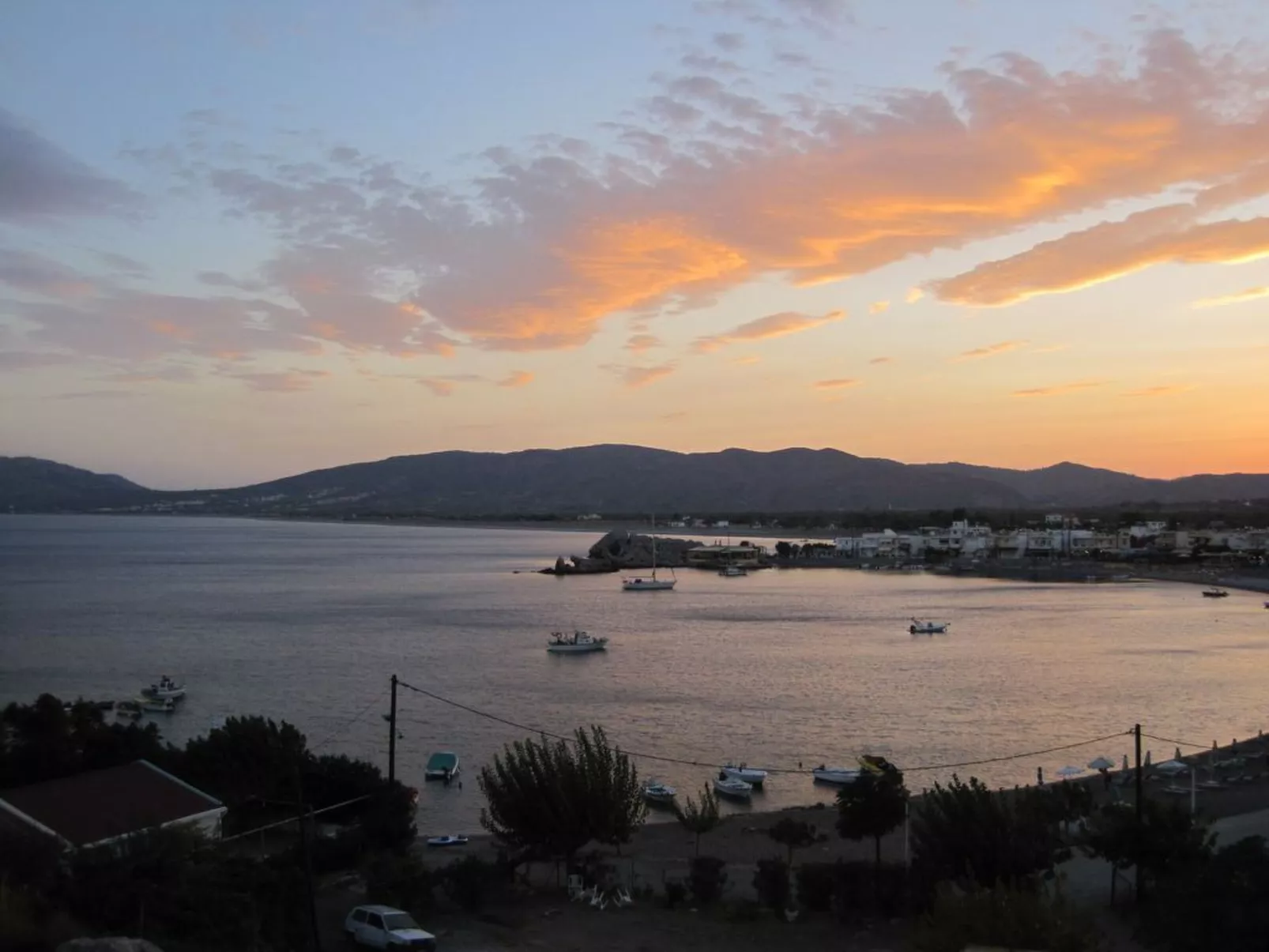 Mit Privatpool für 4 Personen  + 2 Kinder ca. 92 m&sup2; in Masari, Ägäis (Rhod-Buiten