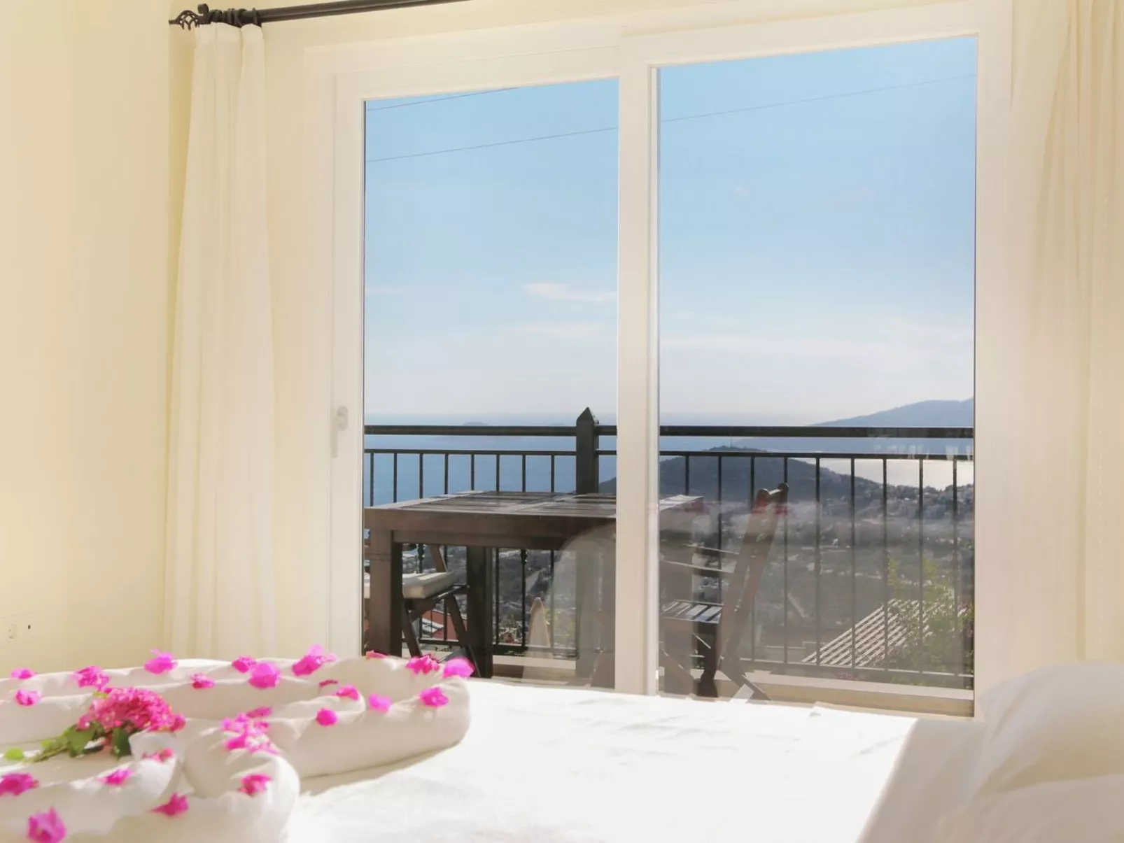 Steinhaus Villa direkt im Zentrum von Kalkan-Binnen