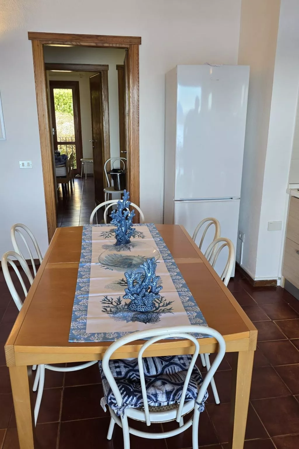 Casetta Ladunia mit Blick aufs Meer-Binnen