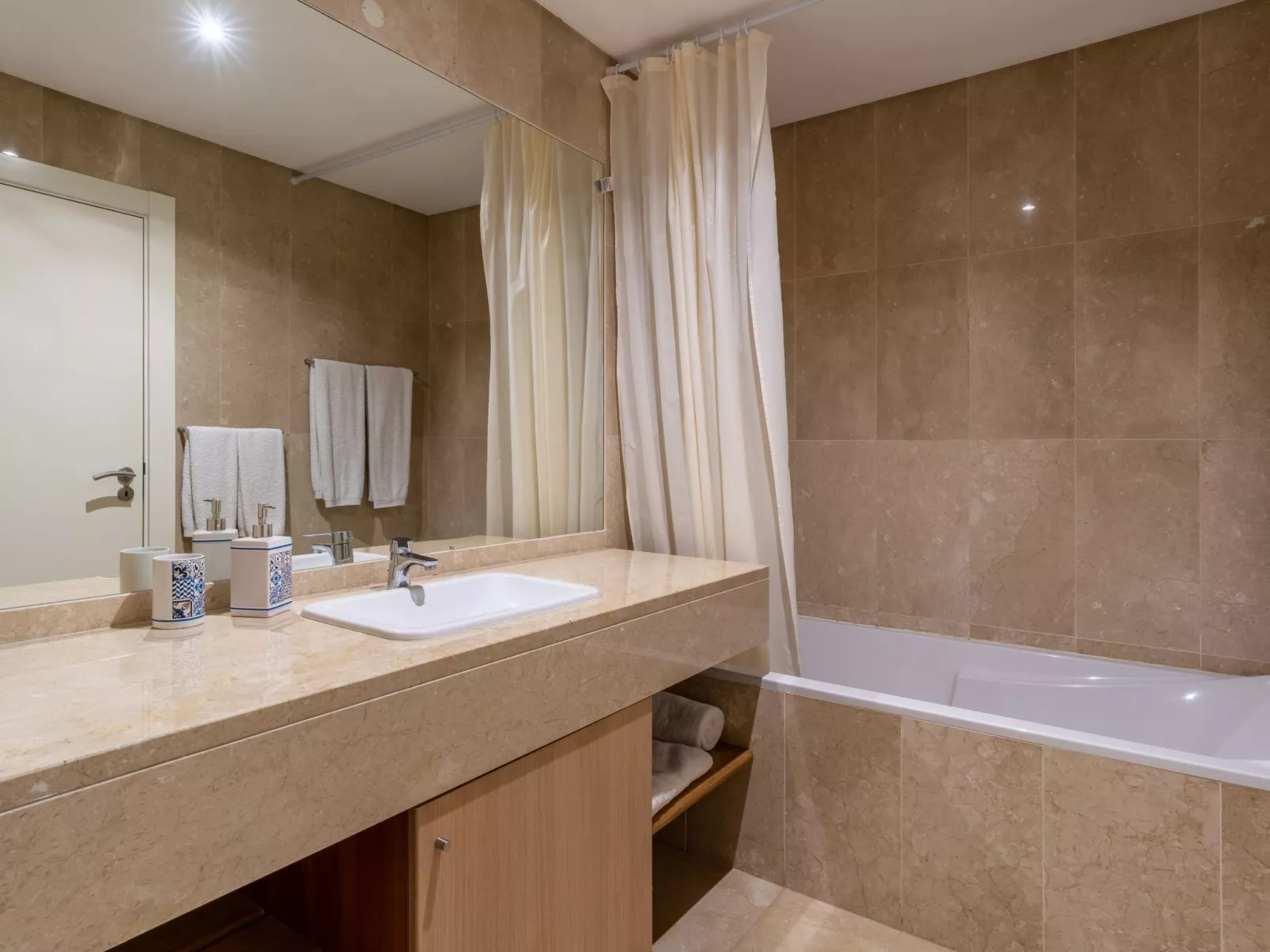 Virtudes Wohnung-Image-tags.info