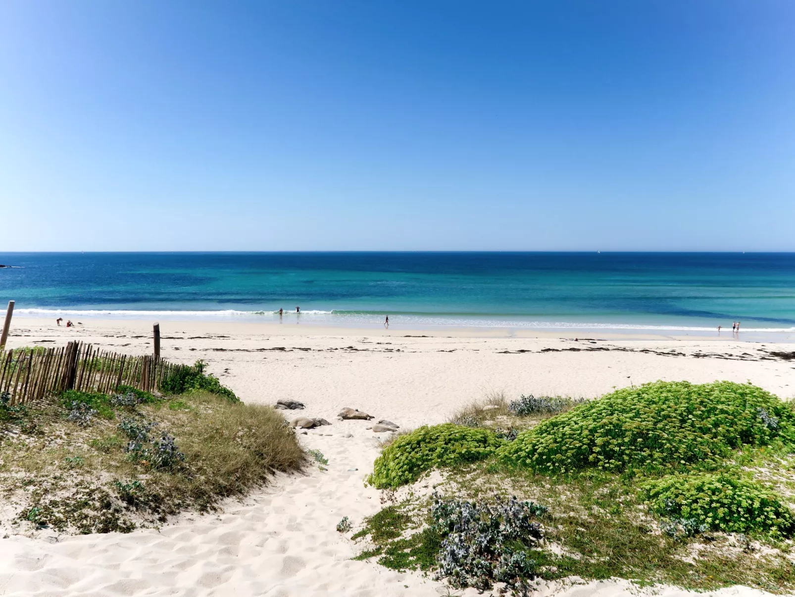 Tolles Ferienhaus in Esquibien mit Großem Garten-Omgeving
