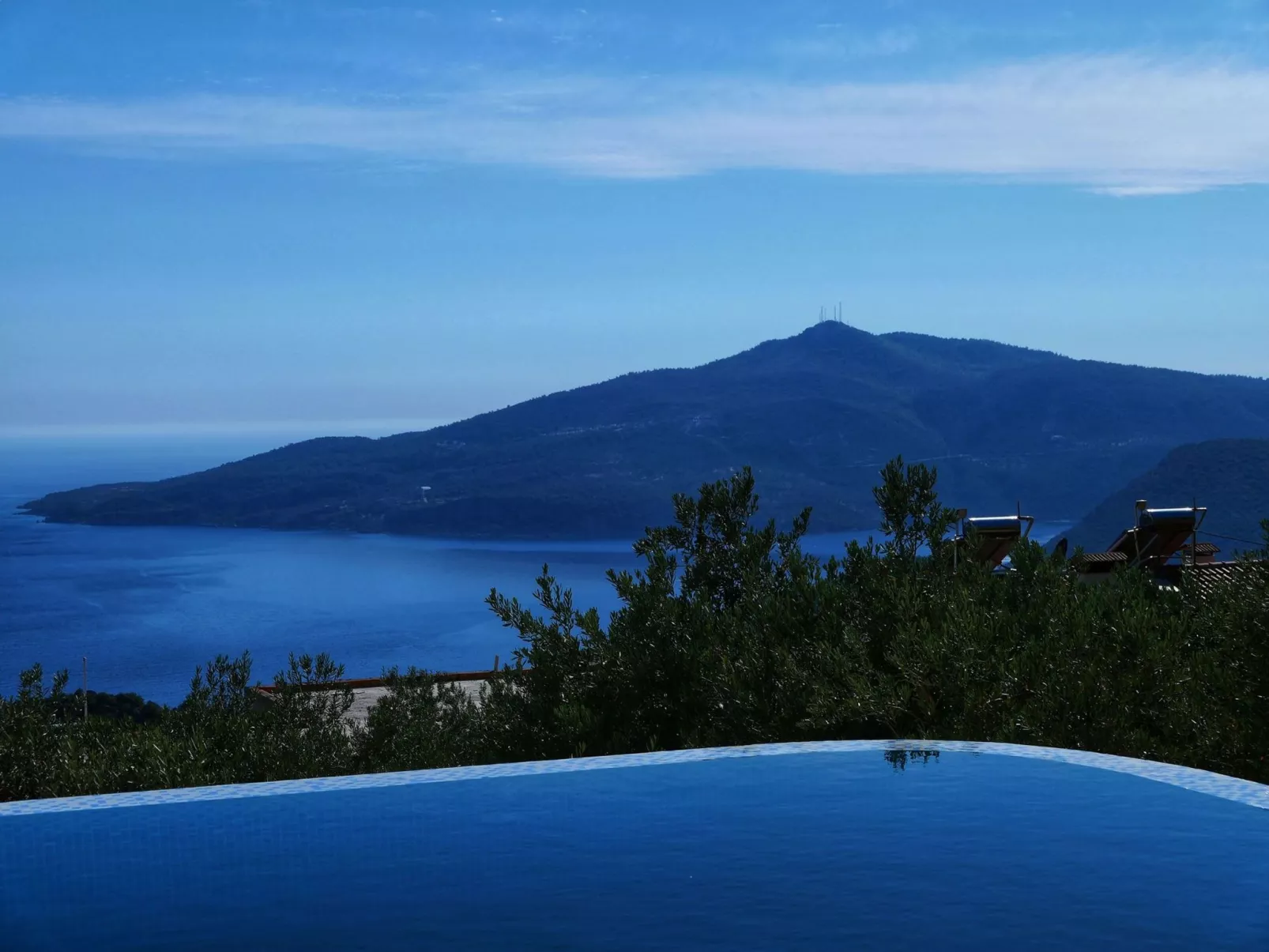 Rustikales Natursteinhaus an der Bucht von Kalkan-Image-tags.info