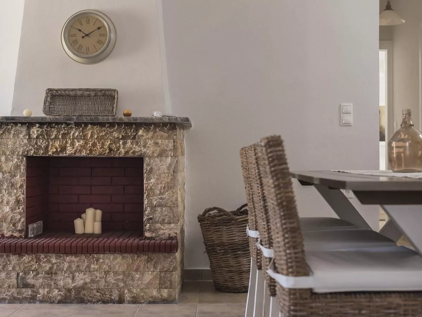 "Despina's Terrace"-Binnen