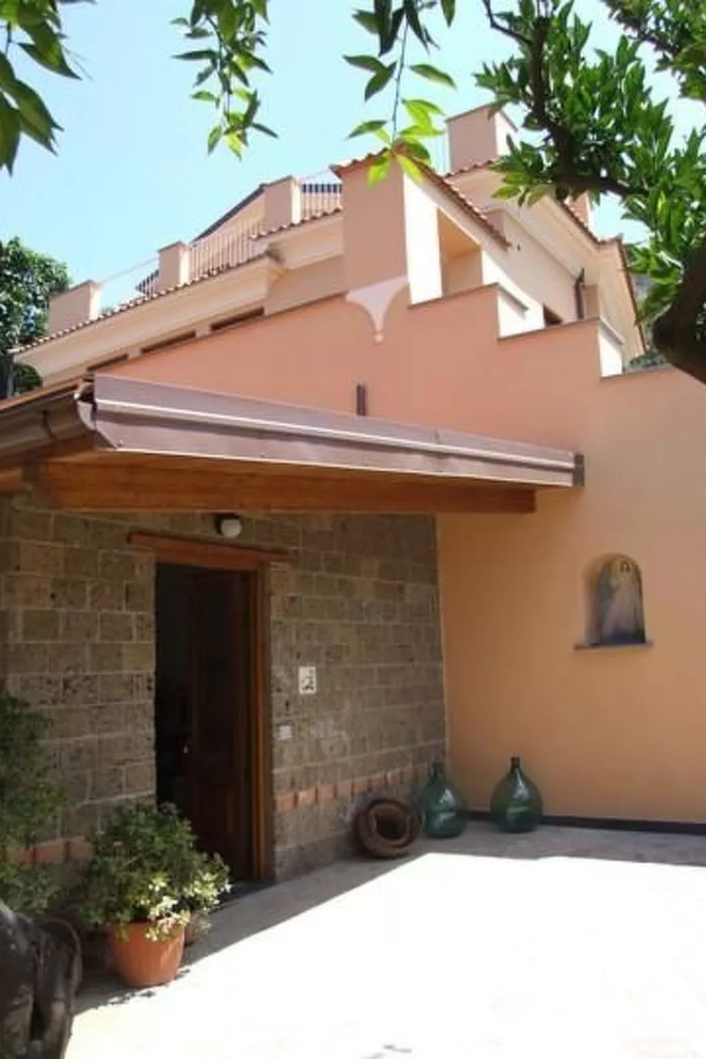 Wohnung 'Giglio' mit privatem Garten-Buiten