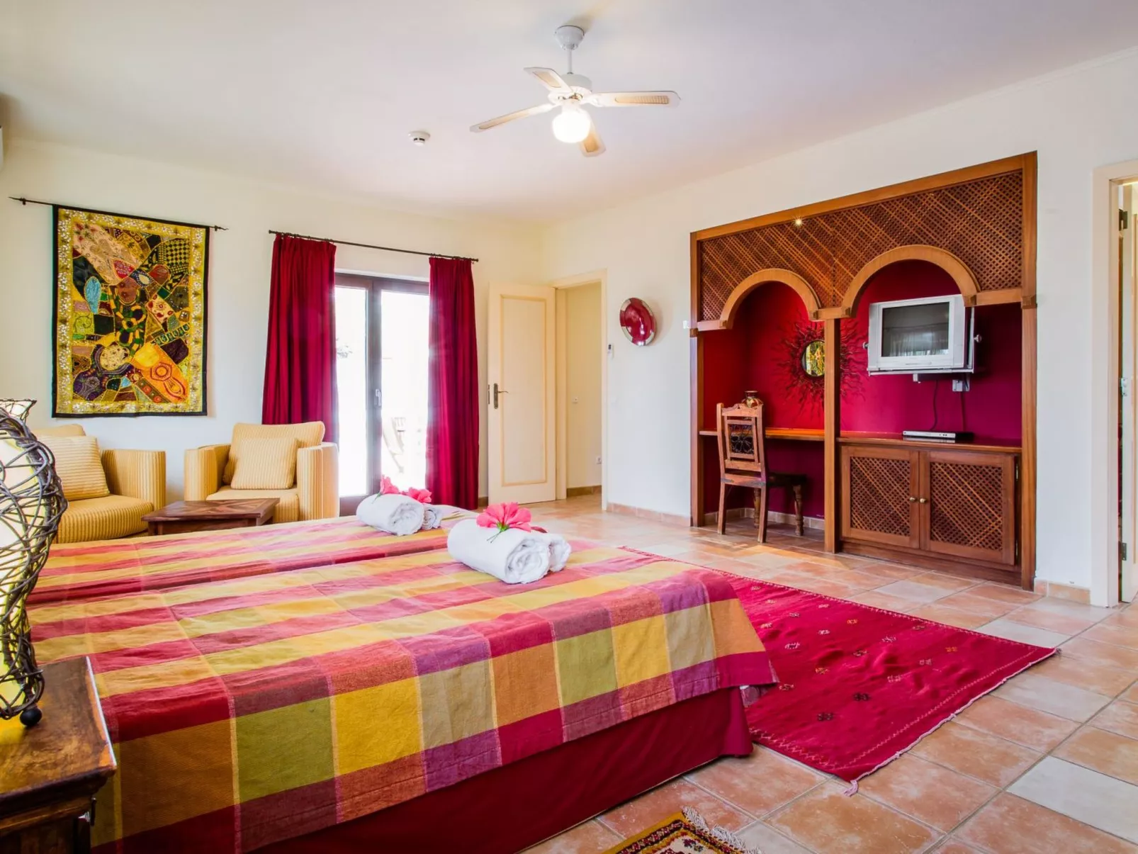 Mouraria, beeindruckende Villa im maurischen Stil-Image-tags.info