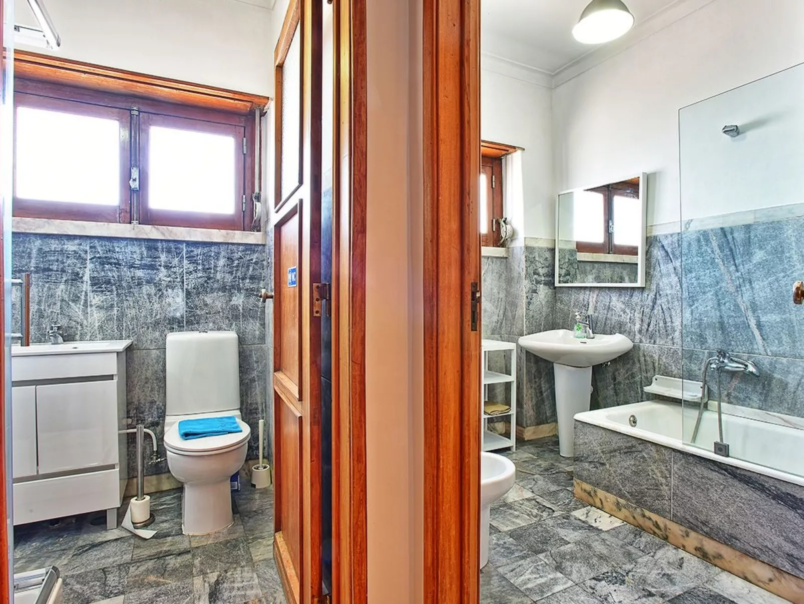 "Apolonia" mit Waschmaschine-Binnen