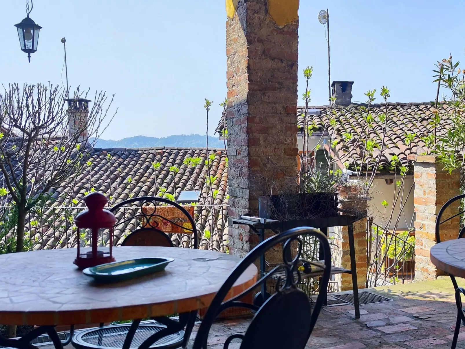 Wohnung in Brusasco mit Garten, Terrasse und Grill-Binnen