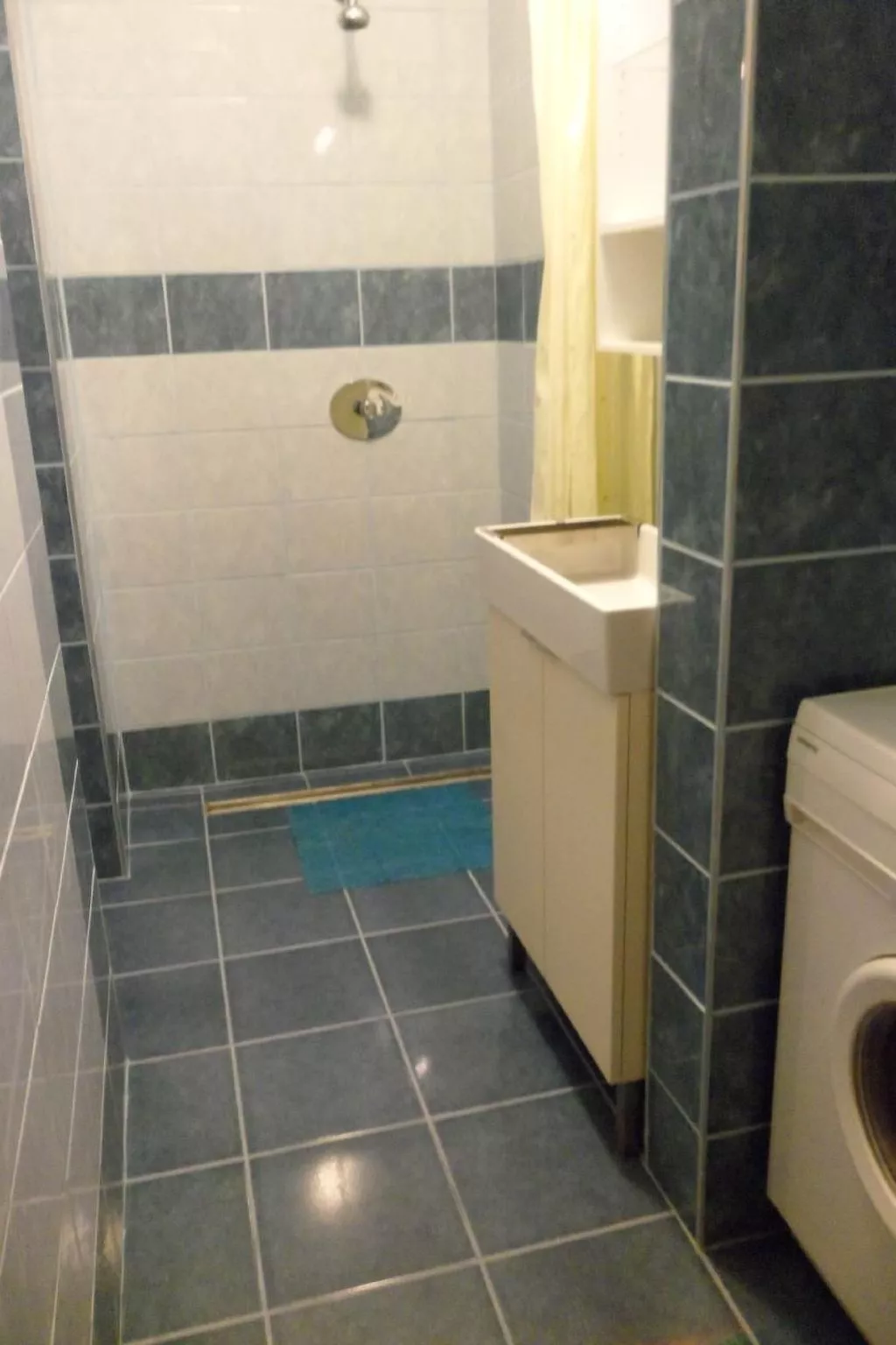 Appartement A in Strandnähe mit Terrasse und Grill - Binnen