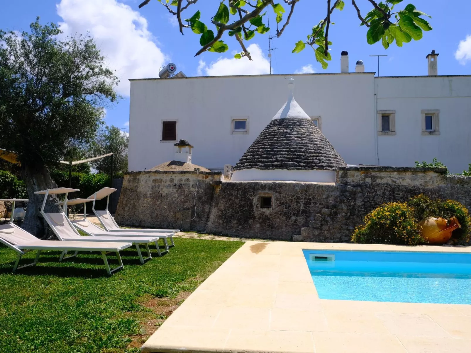 Trullo auf dem Lande in Ostuni mit privatem Pool-Buiten