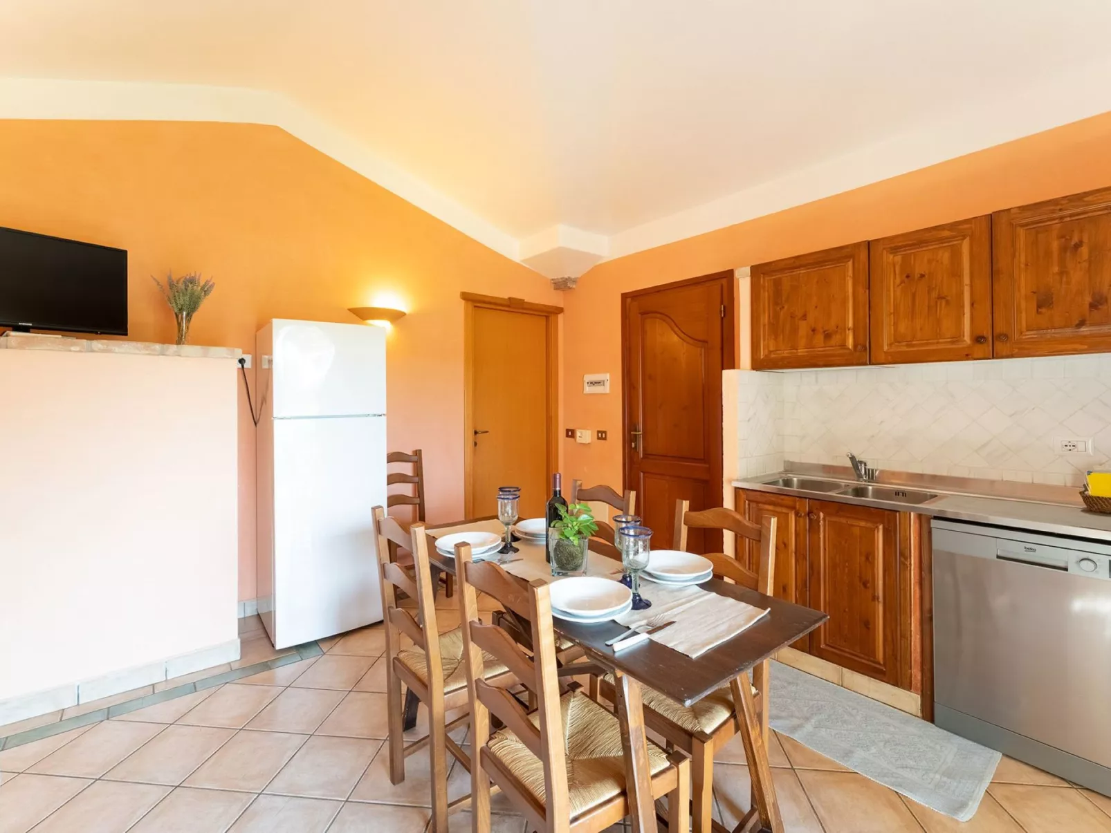 Baia delle Palme-Binnen