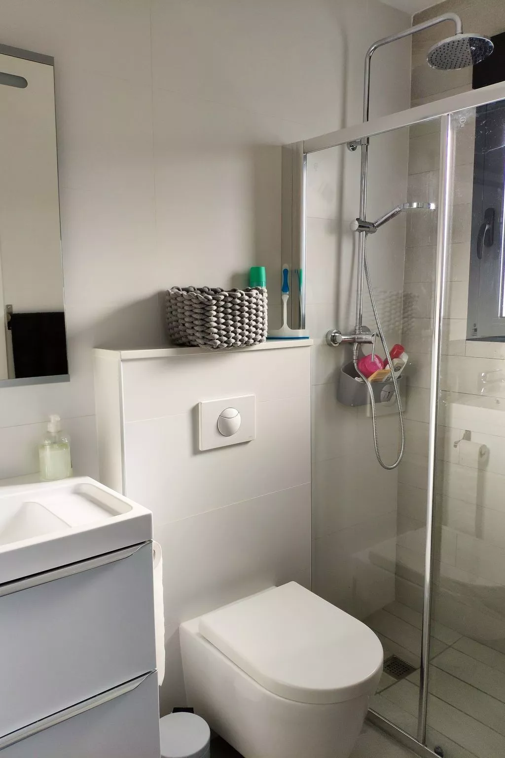 "Arenas house" mit Pool-Binnen