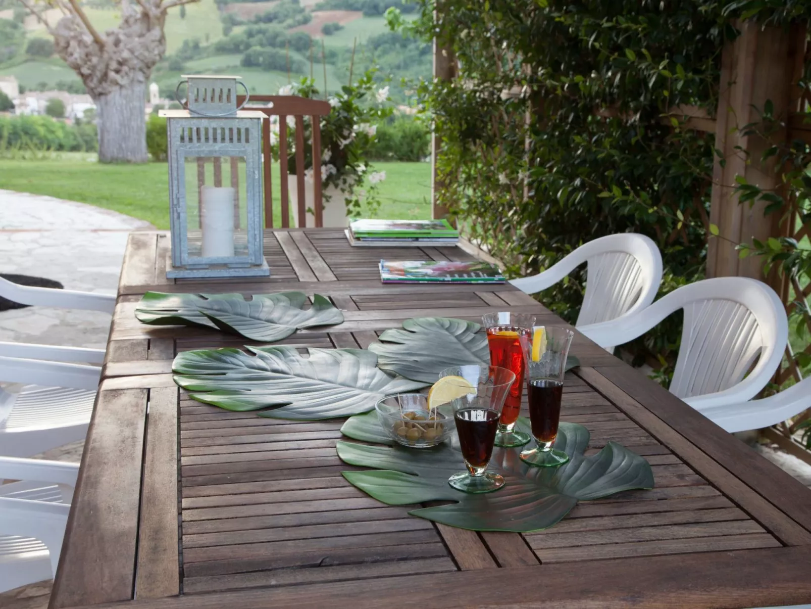 'Orion' mit Terrasse-Buiten