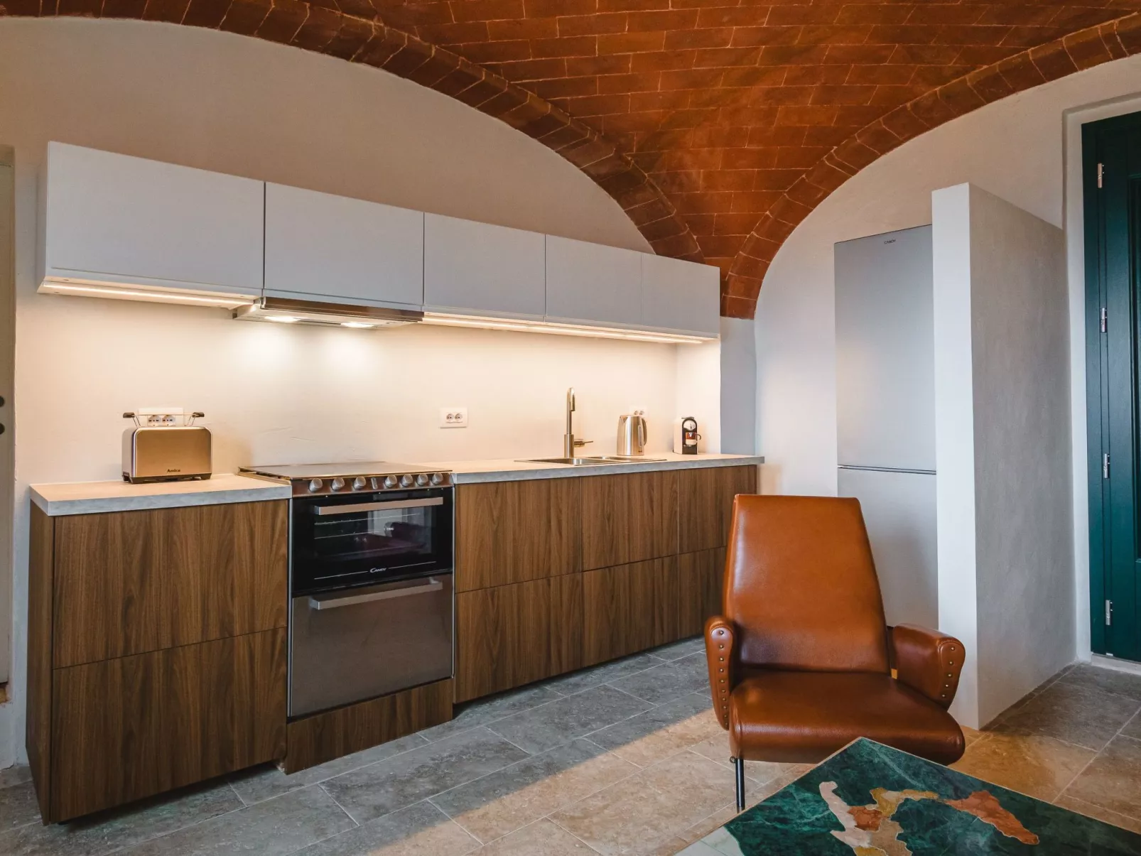 Toskanisches Apartment mit Gewölbedecken und Terrasse-Binnen