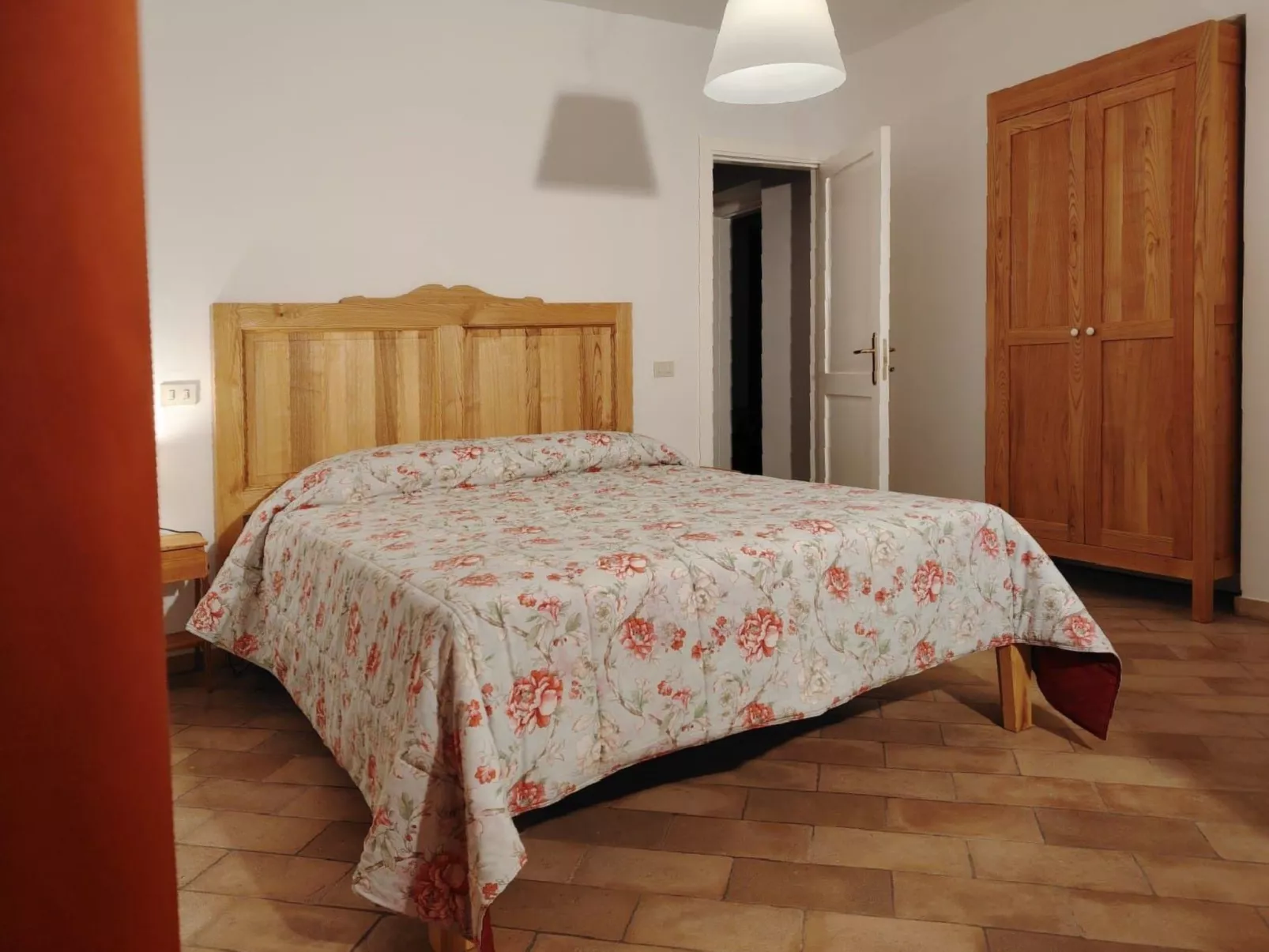 Ferienvilla casaRegina bb mit Panoramablick auf den Hügel-Binnen