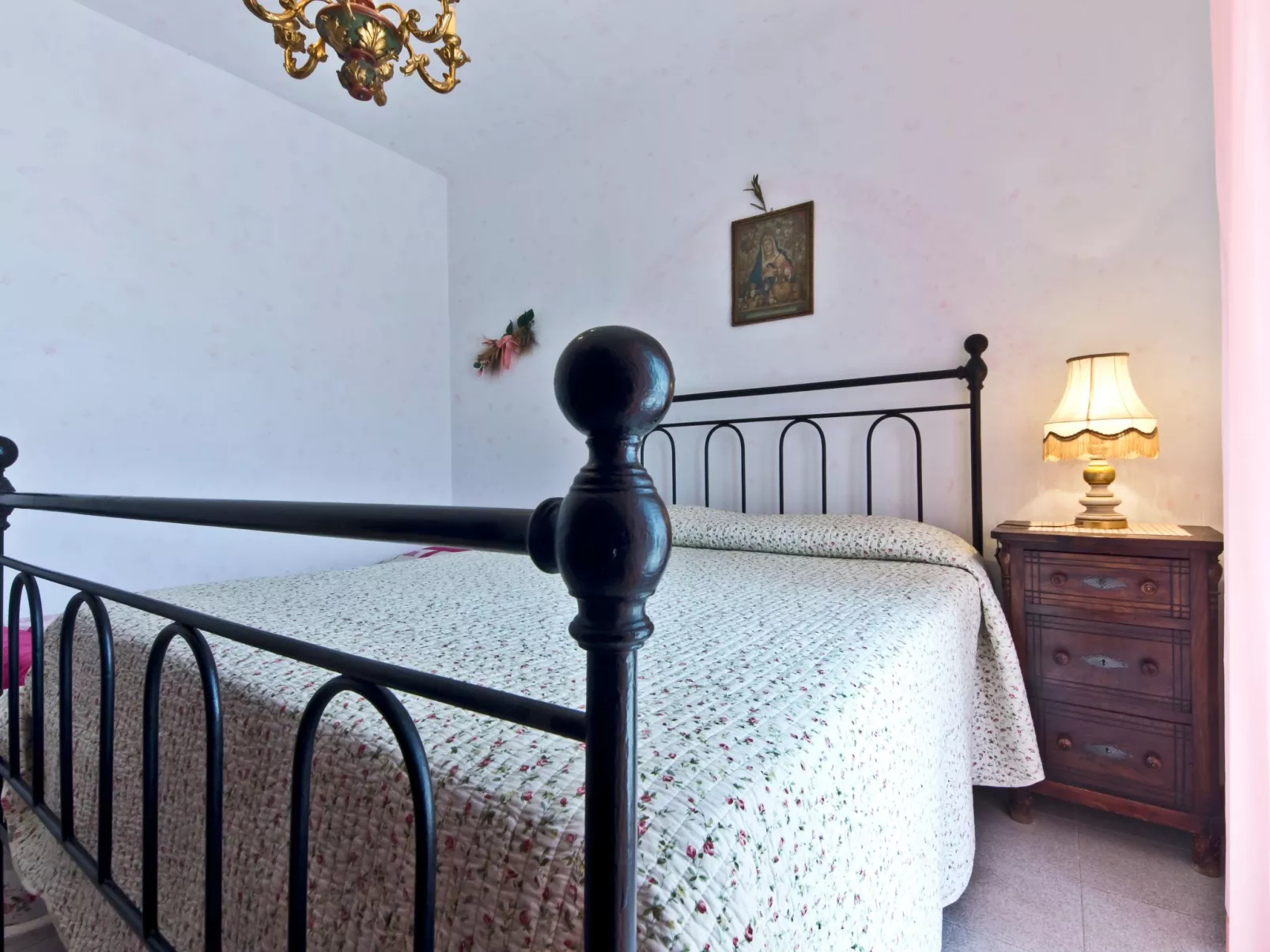 'Villa RosaSpina-Binnen