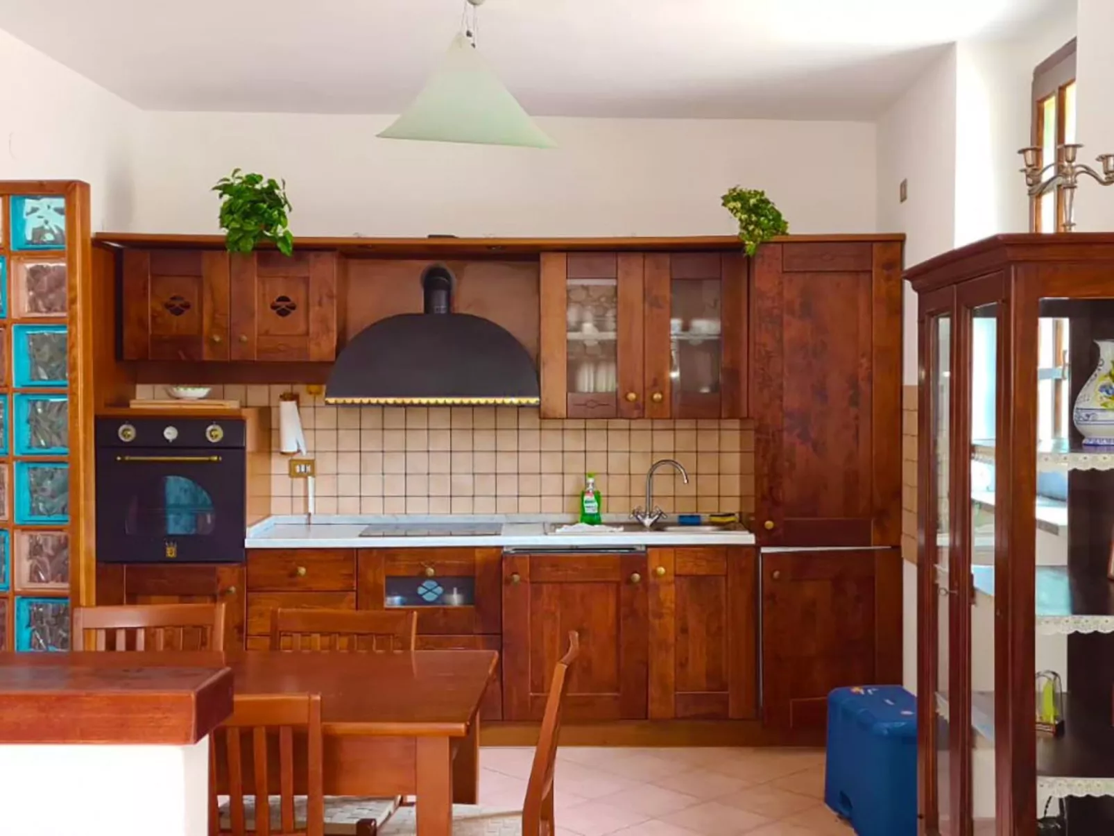 Steinhaus Cilento-Binnen