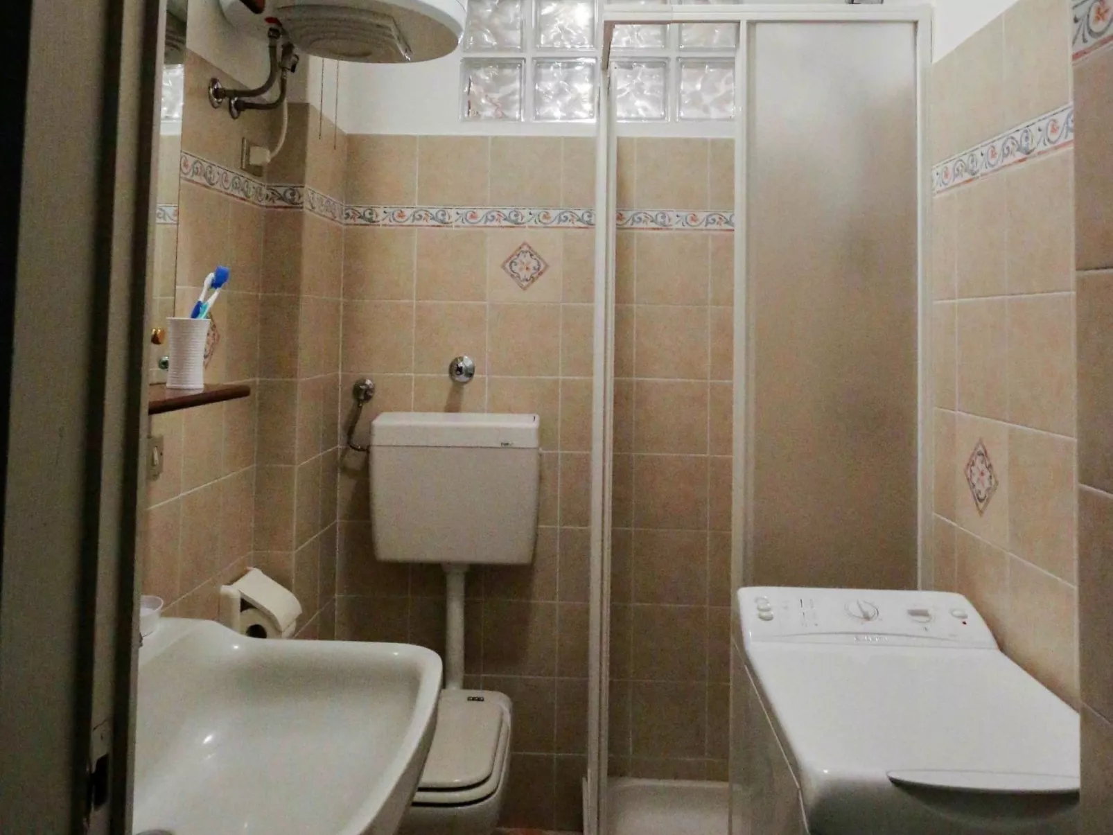 Für 4 Personen ca. 60 m&sup2; in Entracque, Piemont (Provinz Cuneo)-Binnen