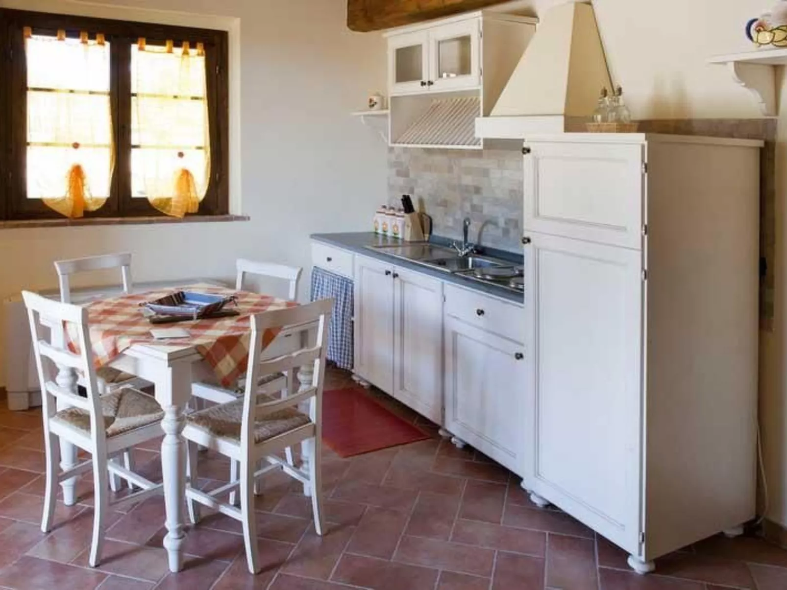 Anwesen "Casa Poggeri" mit Gemeinschaftspool-Binnen