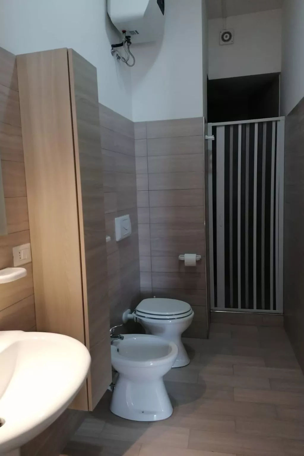 Atemberaubender Blick auf die Bucht von Peschici-Binnen