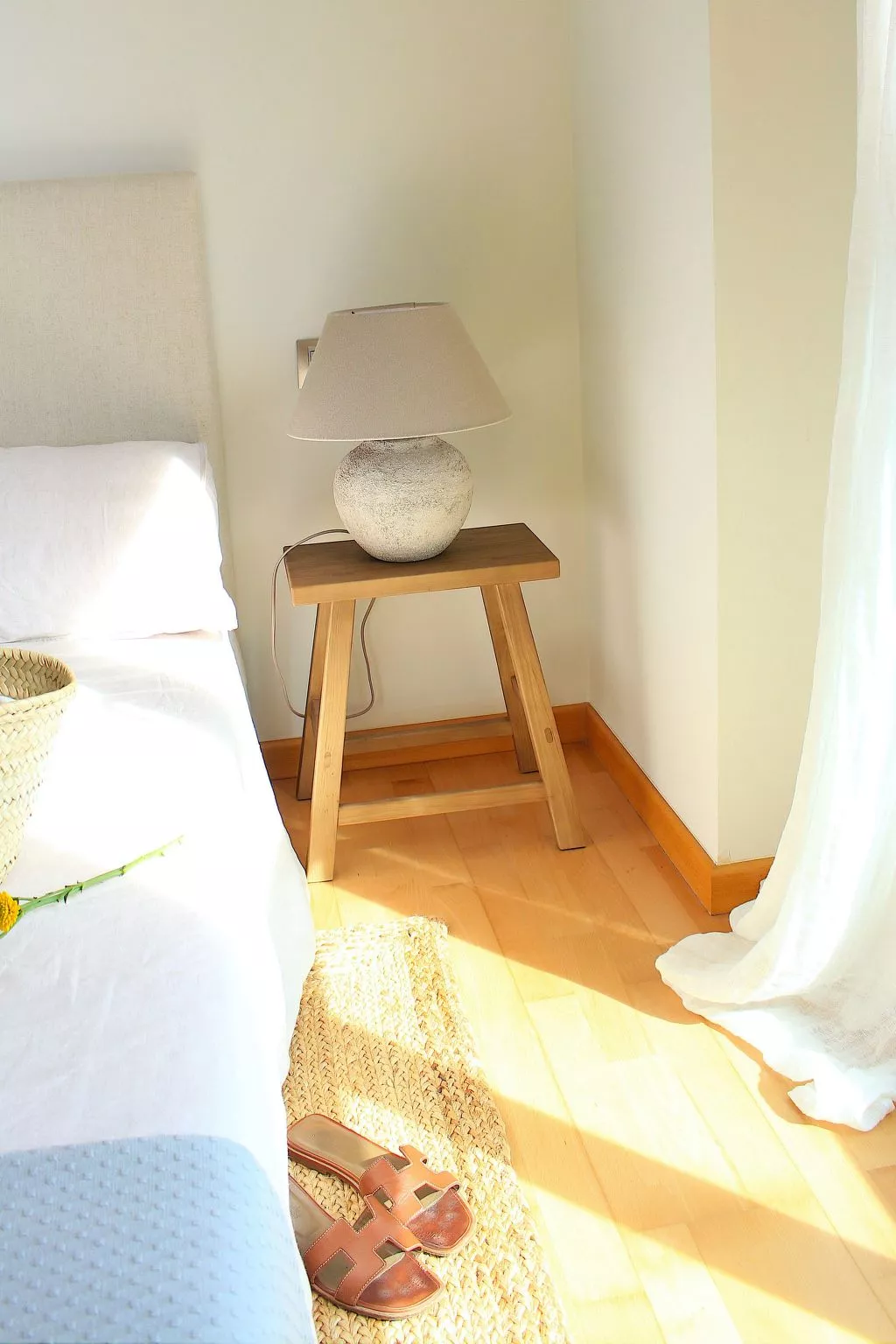 Luxuriöse Wohnung mit 1 Schlafzimmer, Balkon und Pool-Binnen