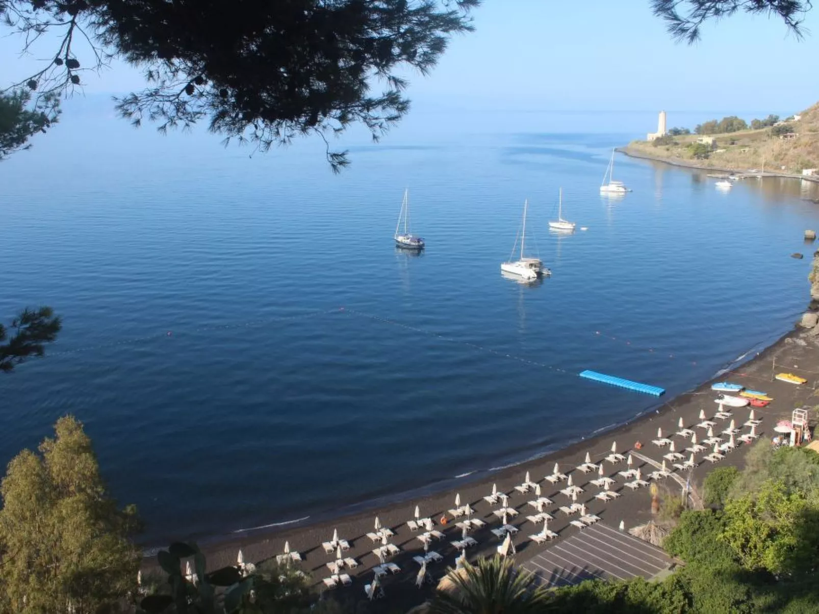 'Villa Lia' mit Wasserblick-Image-tags.info