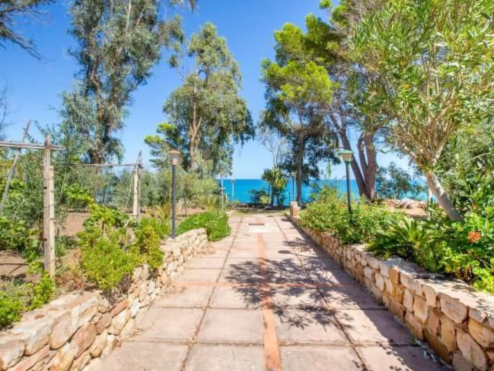 Weißes Haus Rais Gerbi Wohnung-Image-tags.info