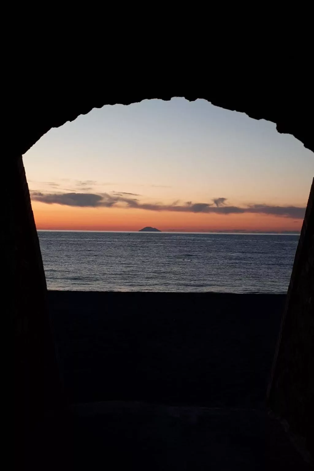 "Haus am Meer in Sizilien"-Binnen