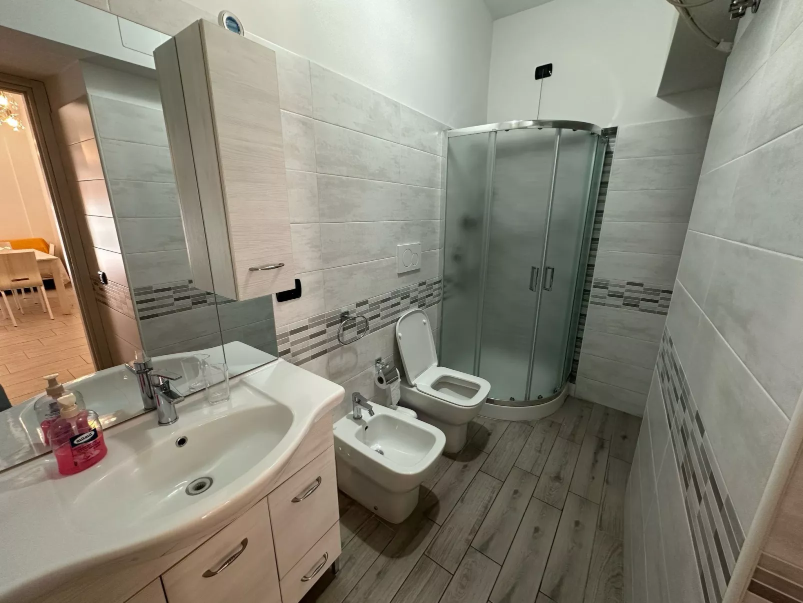 Das Delphin-Apartment-Binnen