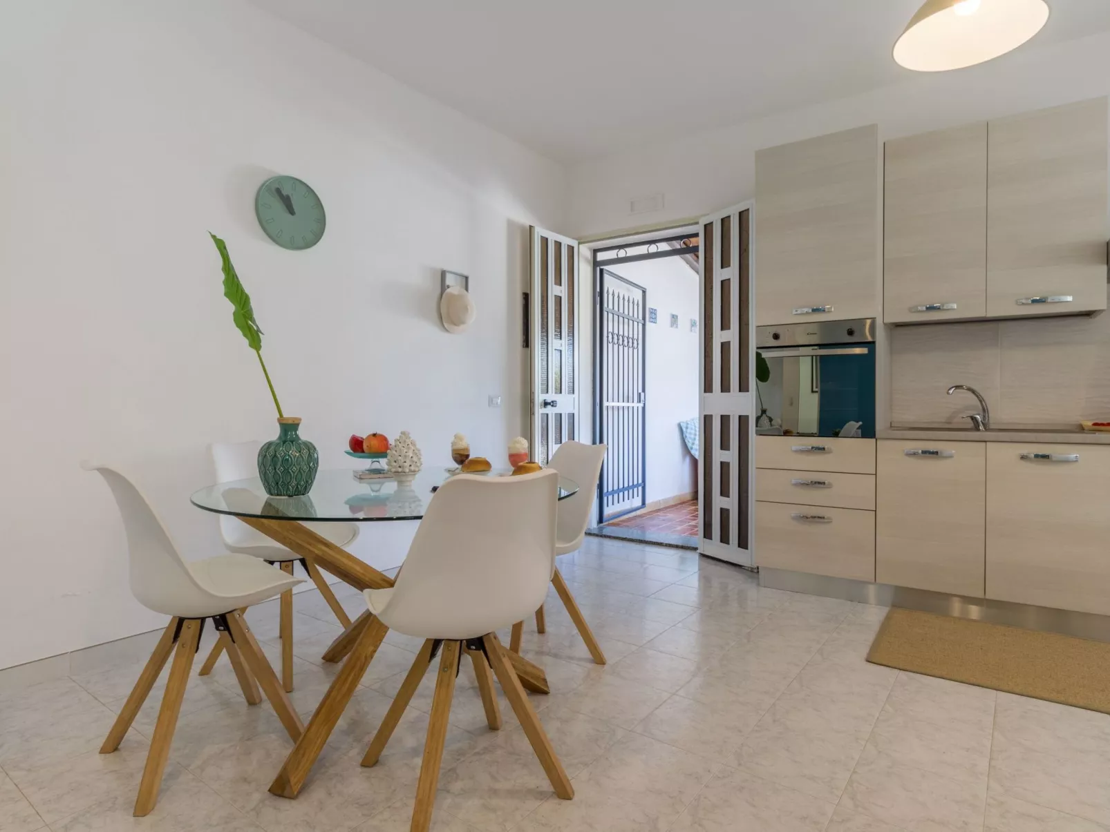 Kairòs, Wohnung 10 m vom Sandstrand entfernt-Image-tags.info