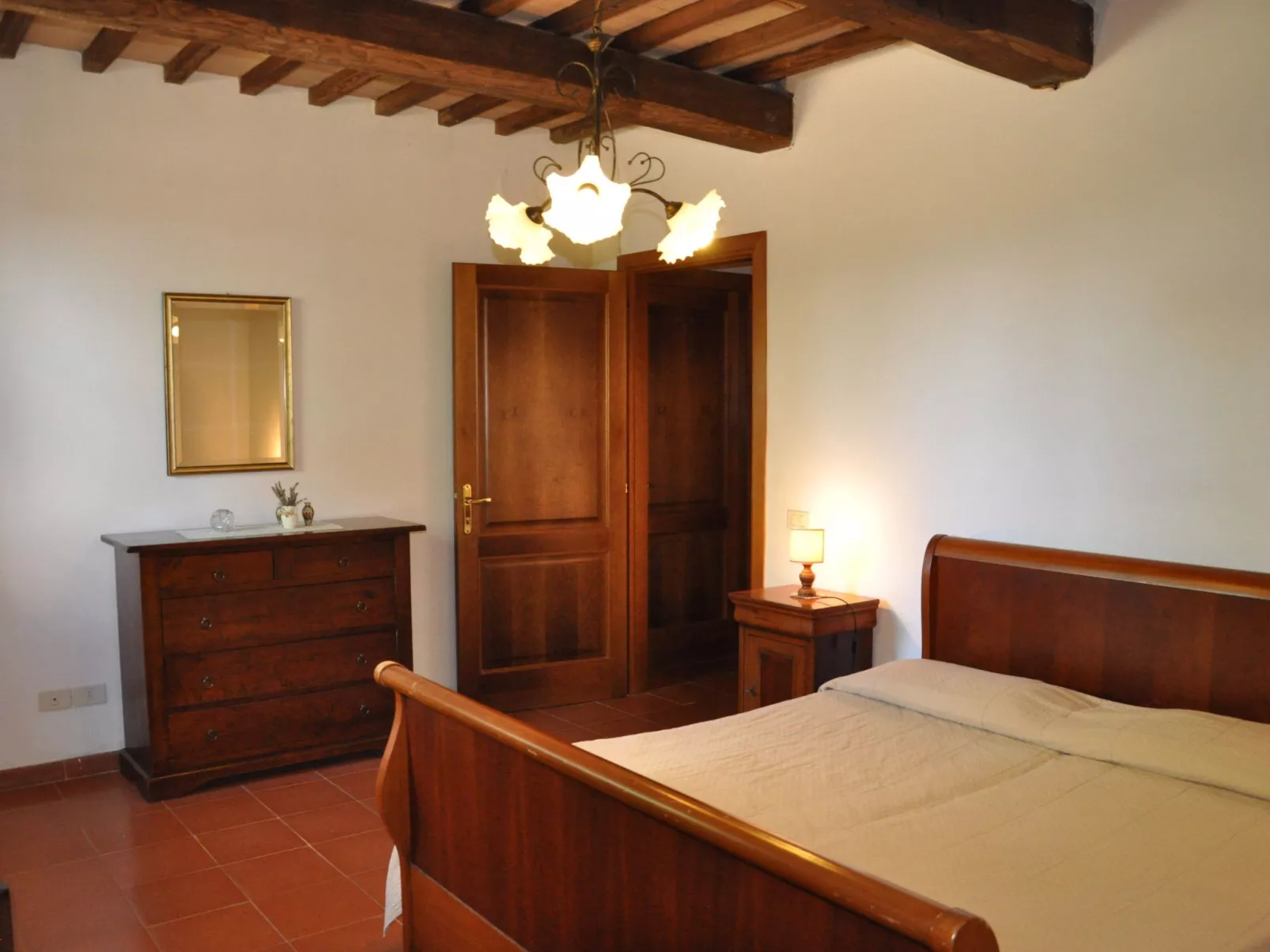 In Acquapendente mit großem Garten-Binnen