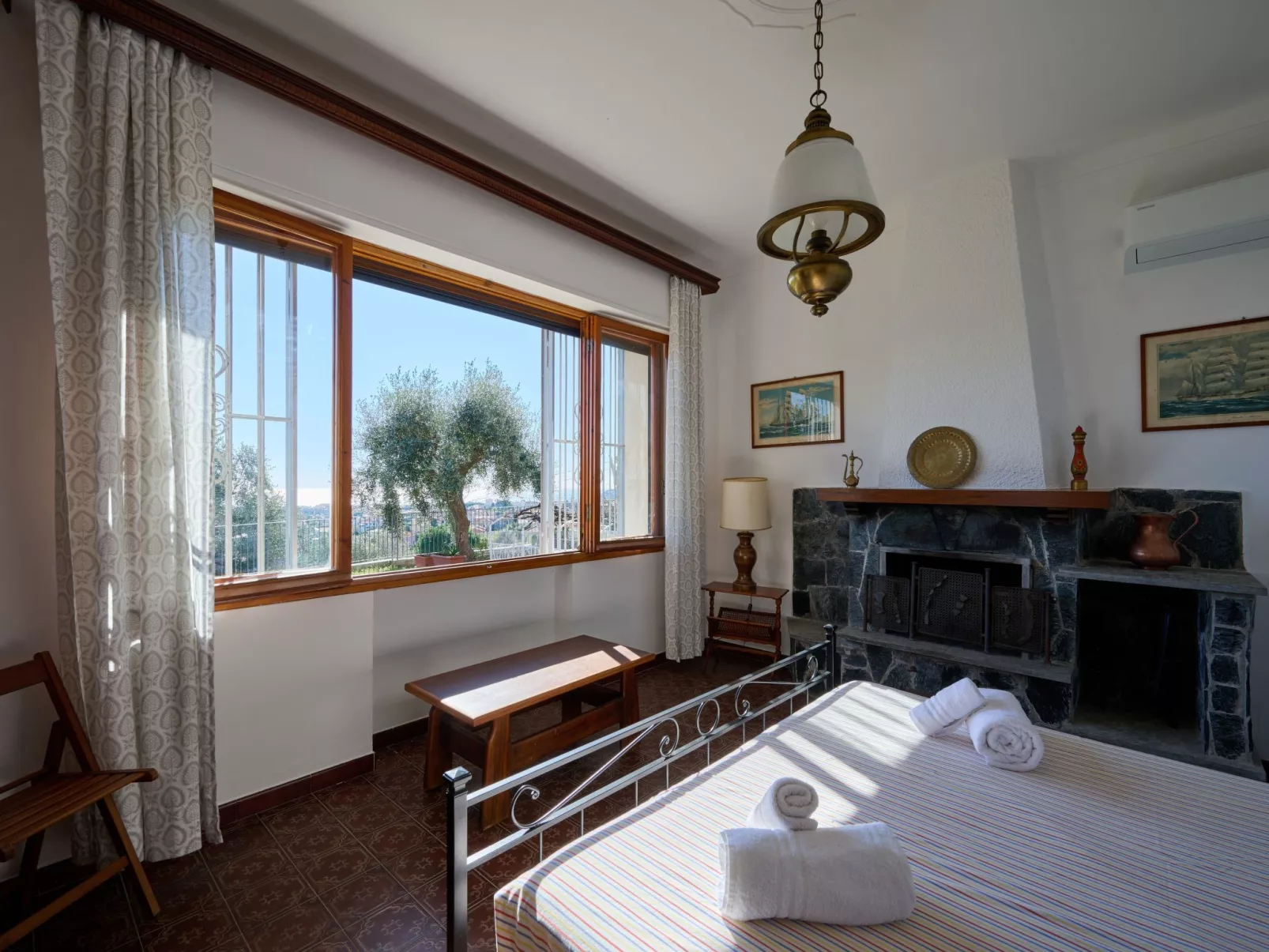 Villa Camilla Gartenwohnung'-Binnen