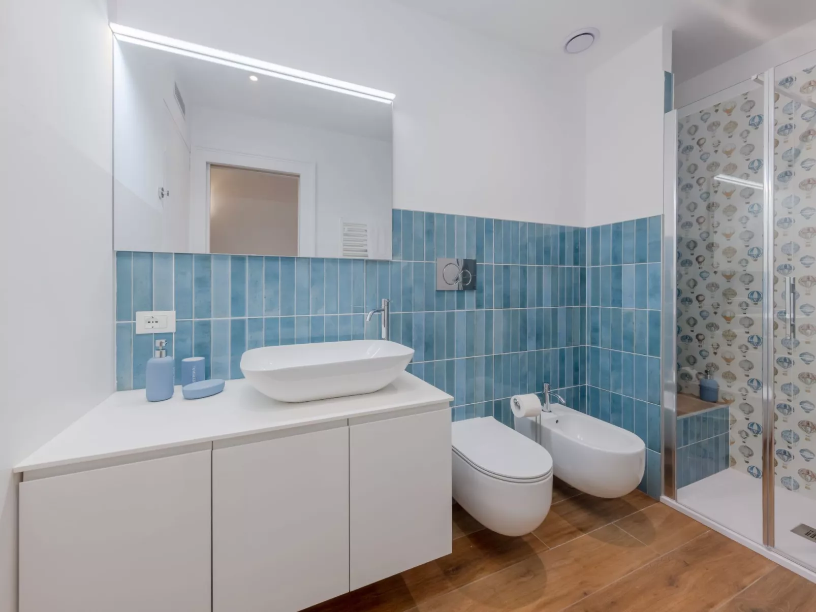 Casa dell'Aviatore große Gartenterrasse-Binnen