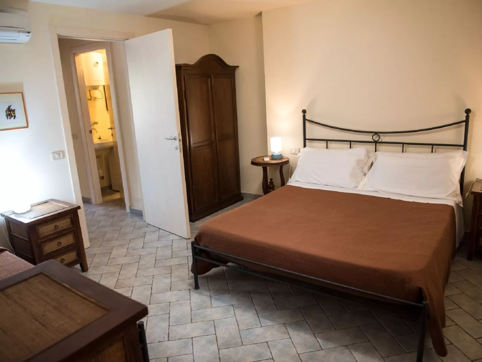 Wohnung Alborense-Binnen