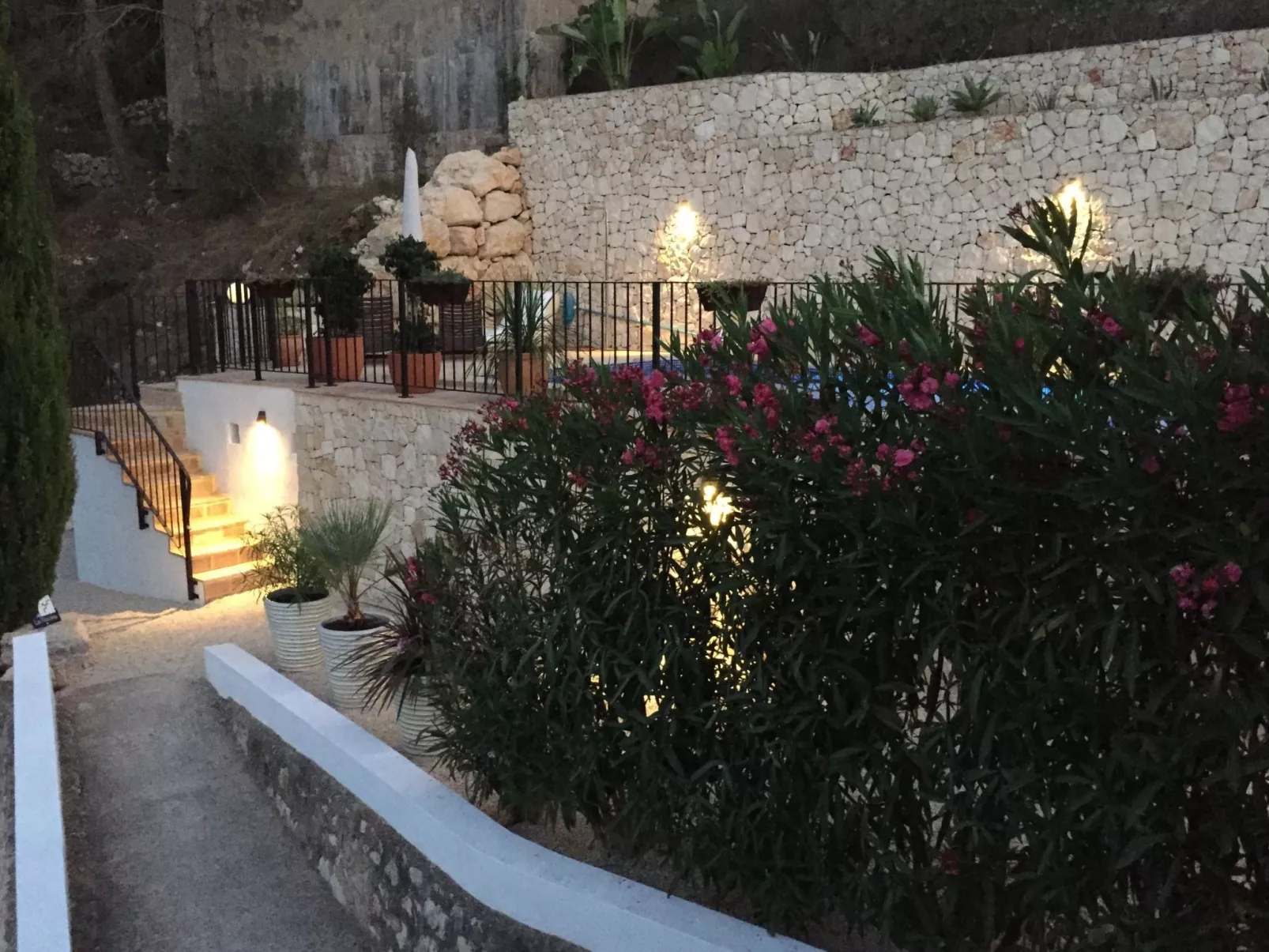 Bauernhof "Masía del Barranco".-Buiten