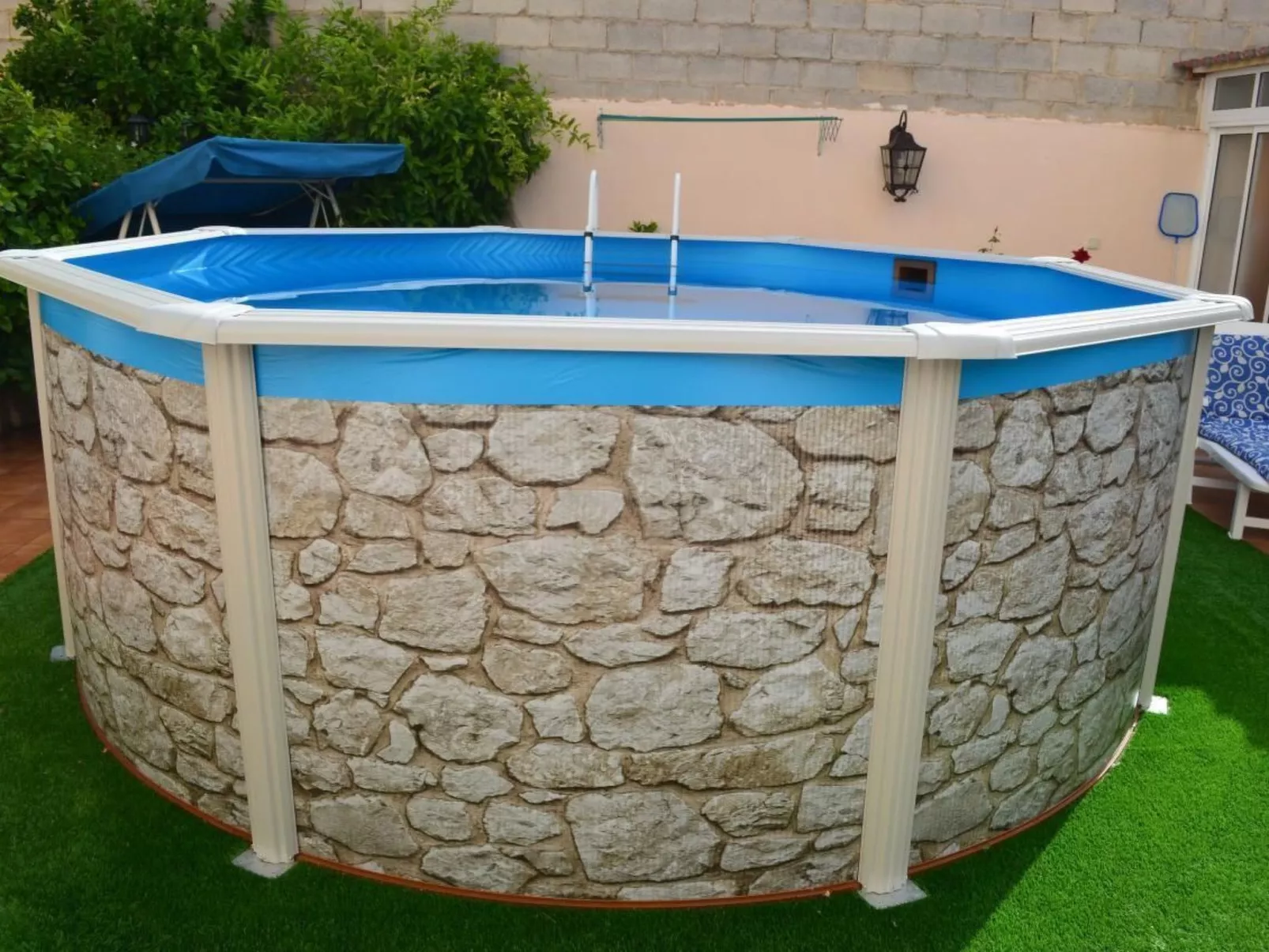 Wohnung mit Terrasse und privatem Pool-Image-tags.info