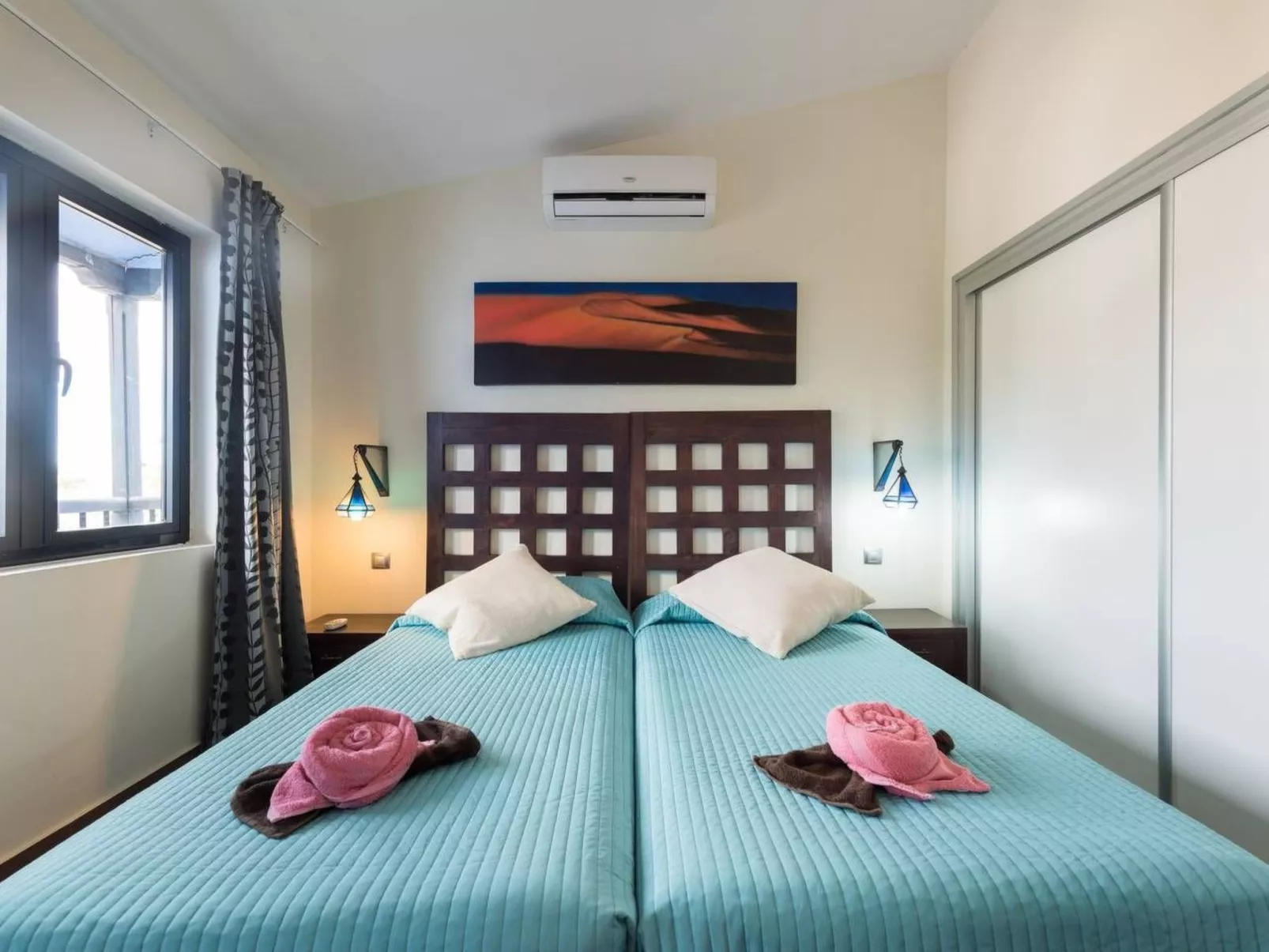 Drean on the Beach, erste Linie am Meer -Garten-Binnen