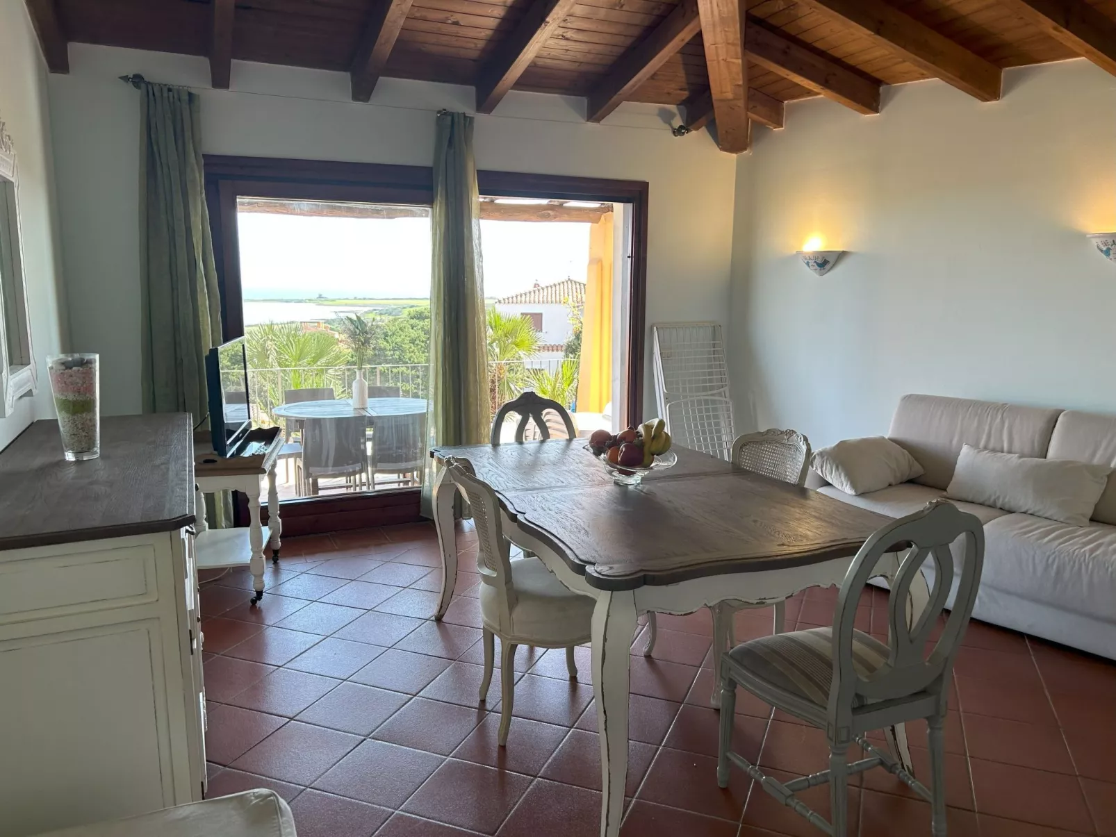 Villa Camilla-Image-tags.info