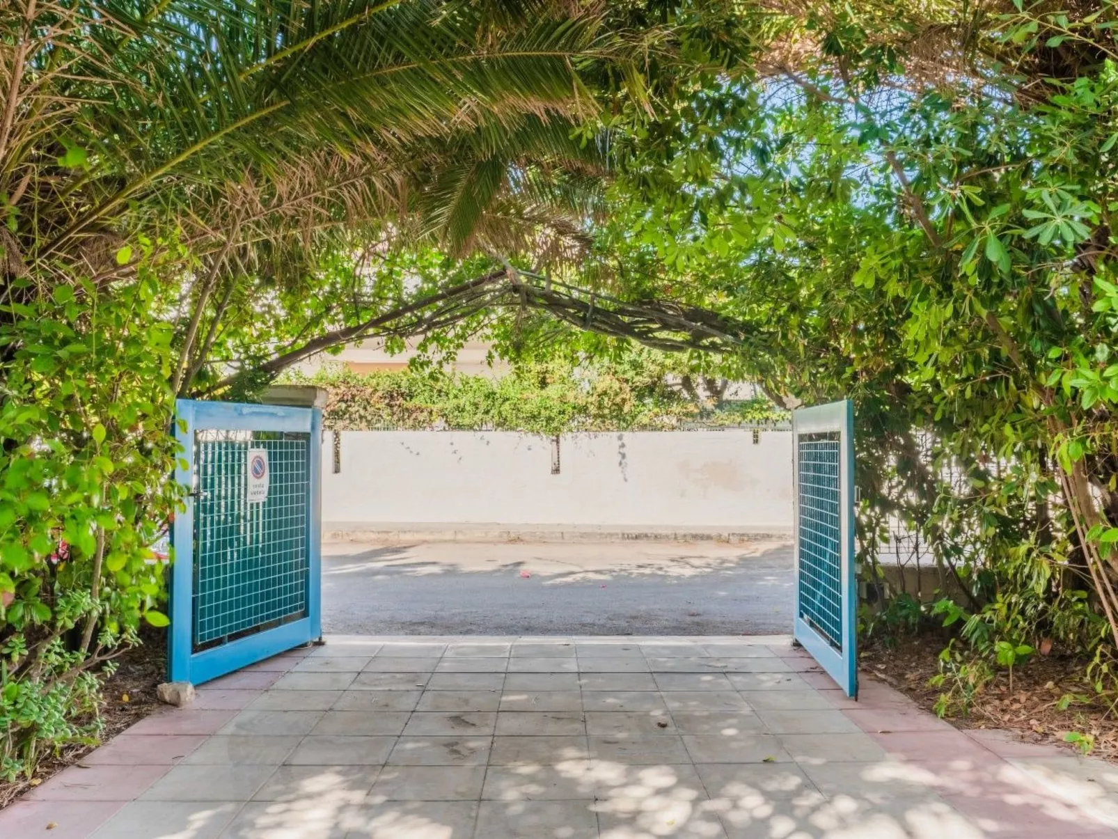 'Villa Nami' in Strandnähe-Binnen