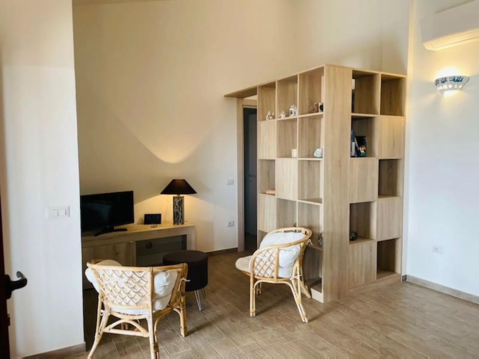 'Villa Ancora' in Strandnähe-Image-tags.info