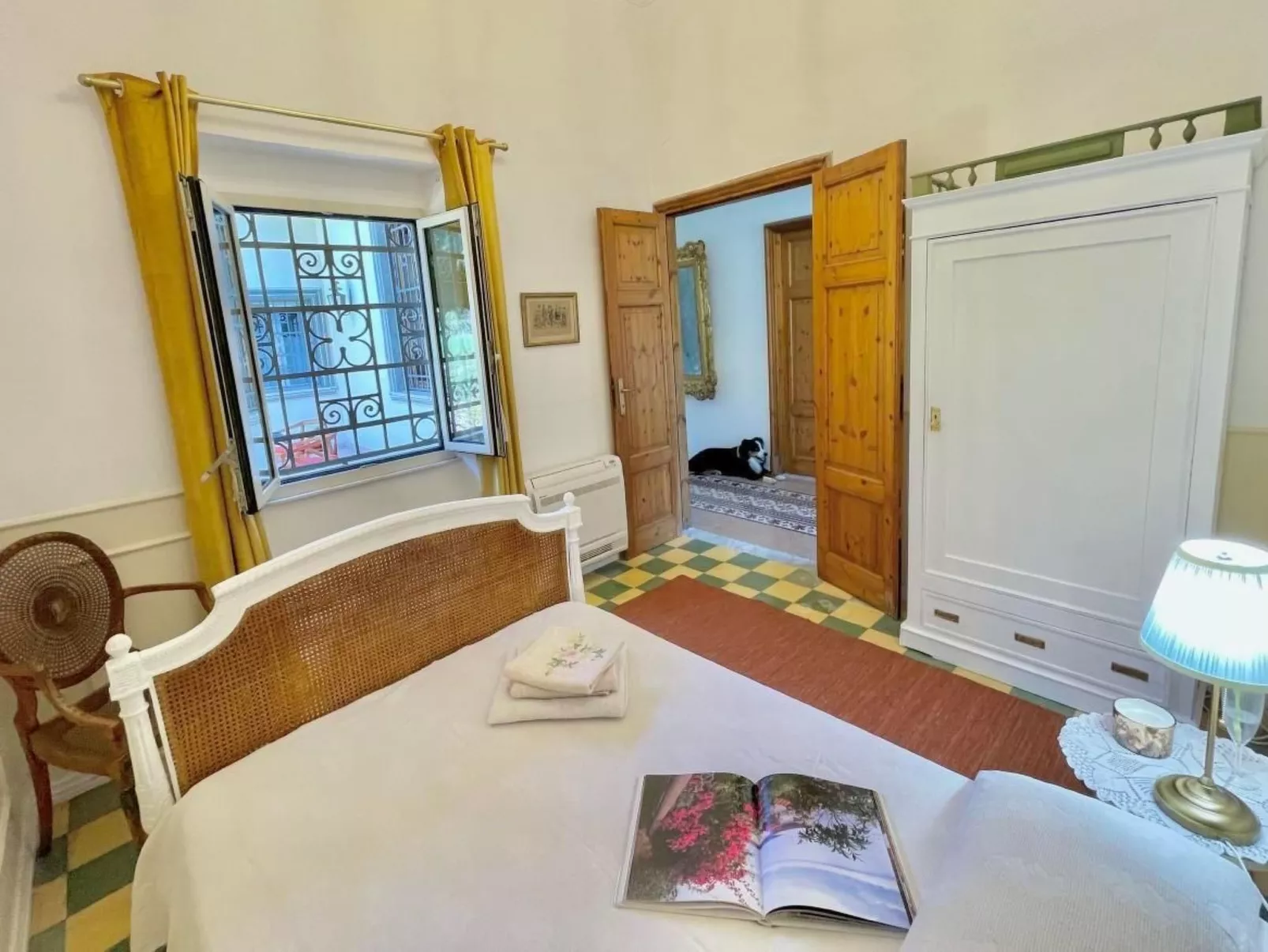 Villa Spenser-Image-tags.info