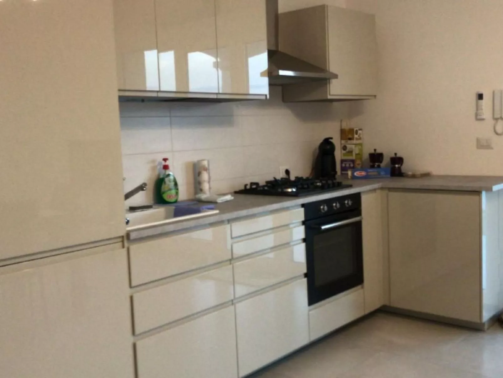 Casa Tre Rose-Binnen