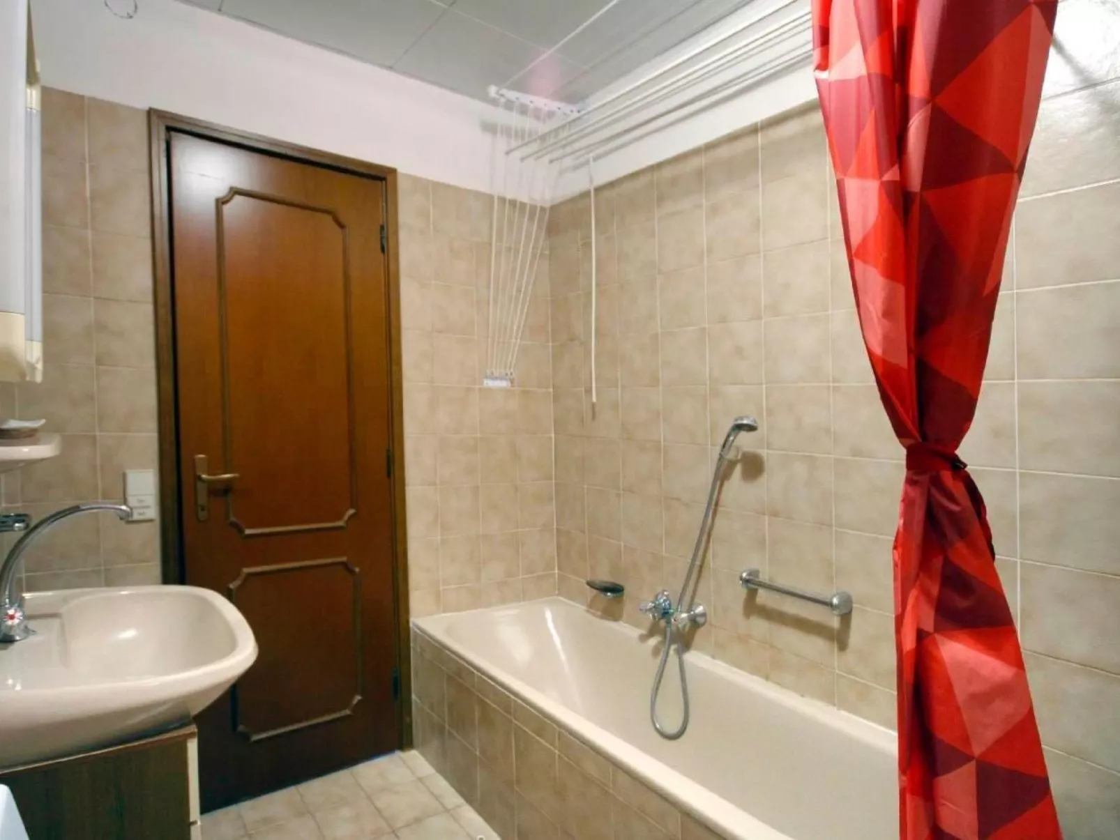 Mit Blick auf den Lago Maggiore-Image-tags.info