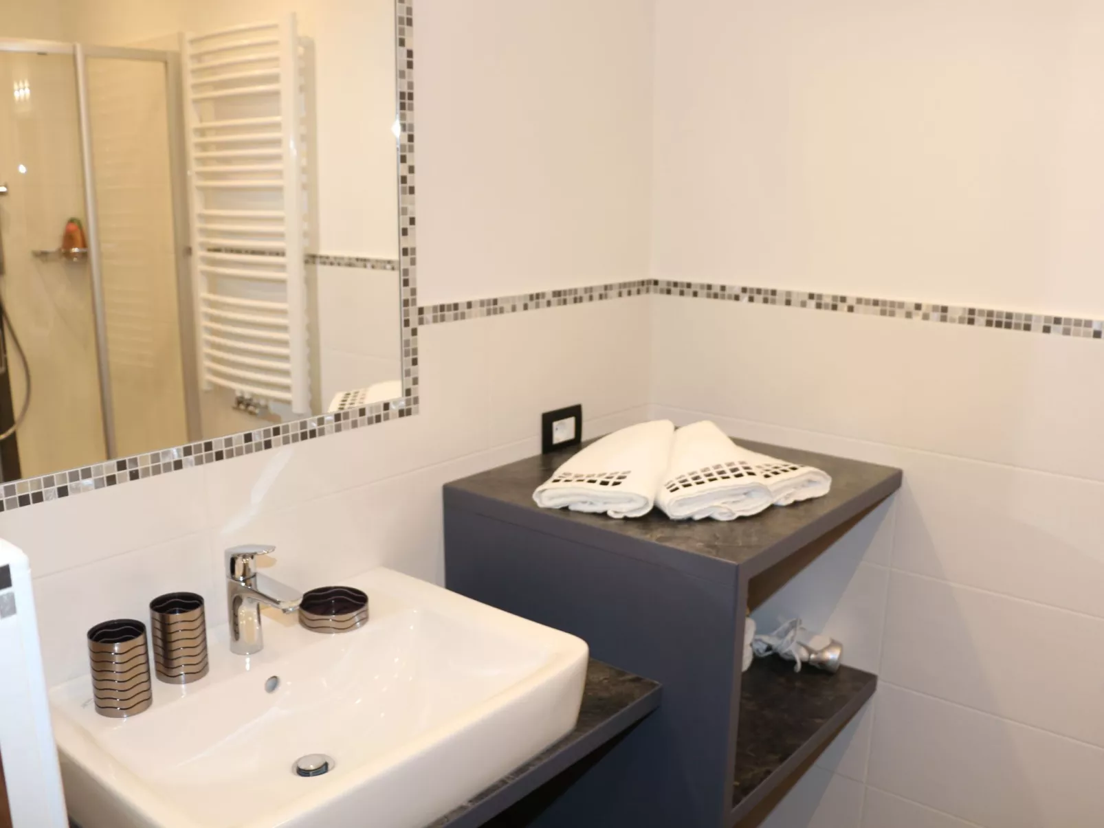 Wohnung "Ciasa Linda App. 1"-Binnen