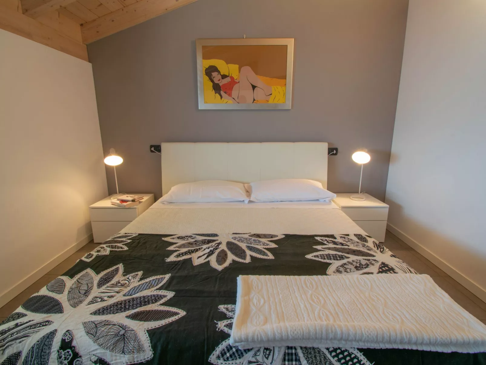 Terrazza a Lago - Dreizimmerwohnung mit Terrasse und Schwimmbad-Binnen