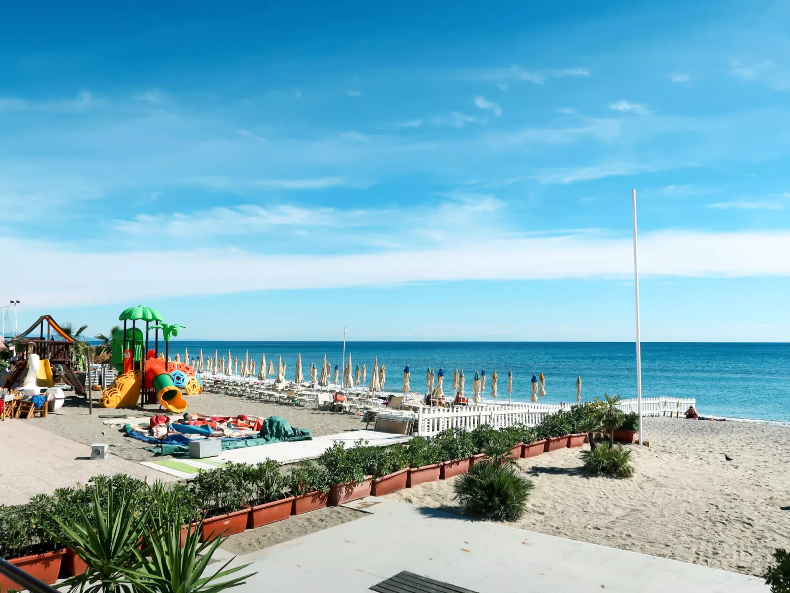 Vaze's Heart by Holiday World-Omgeving