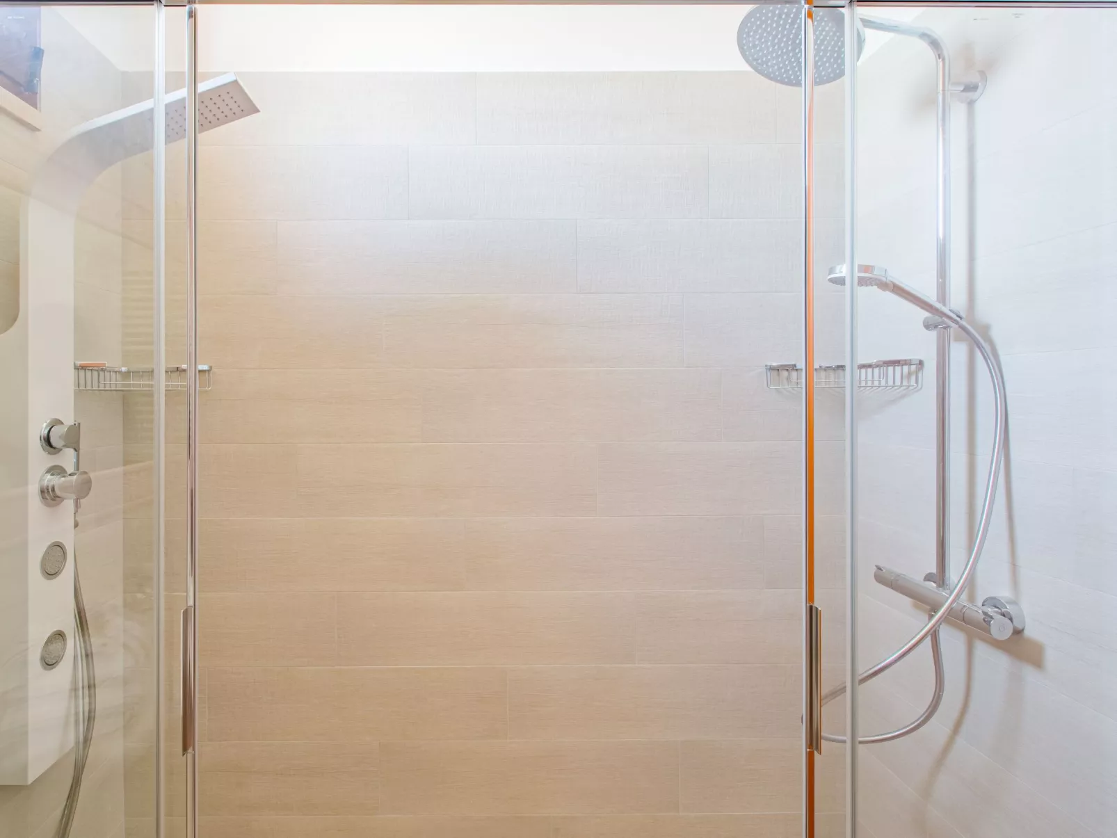 Die Wolke auf den Pedalen-Binnen