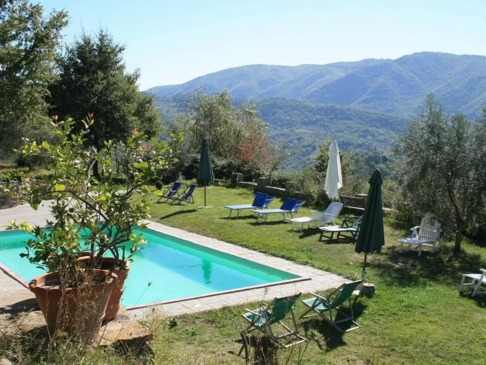 Villa Panzalla Kirche-Image-tags.info