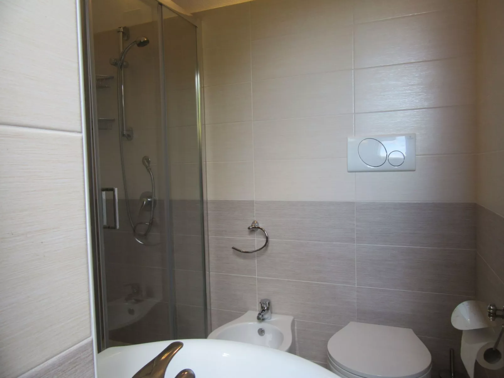 Trilo Martina-Image-tags.info