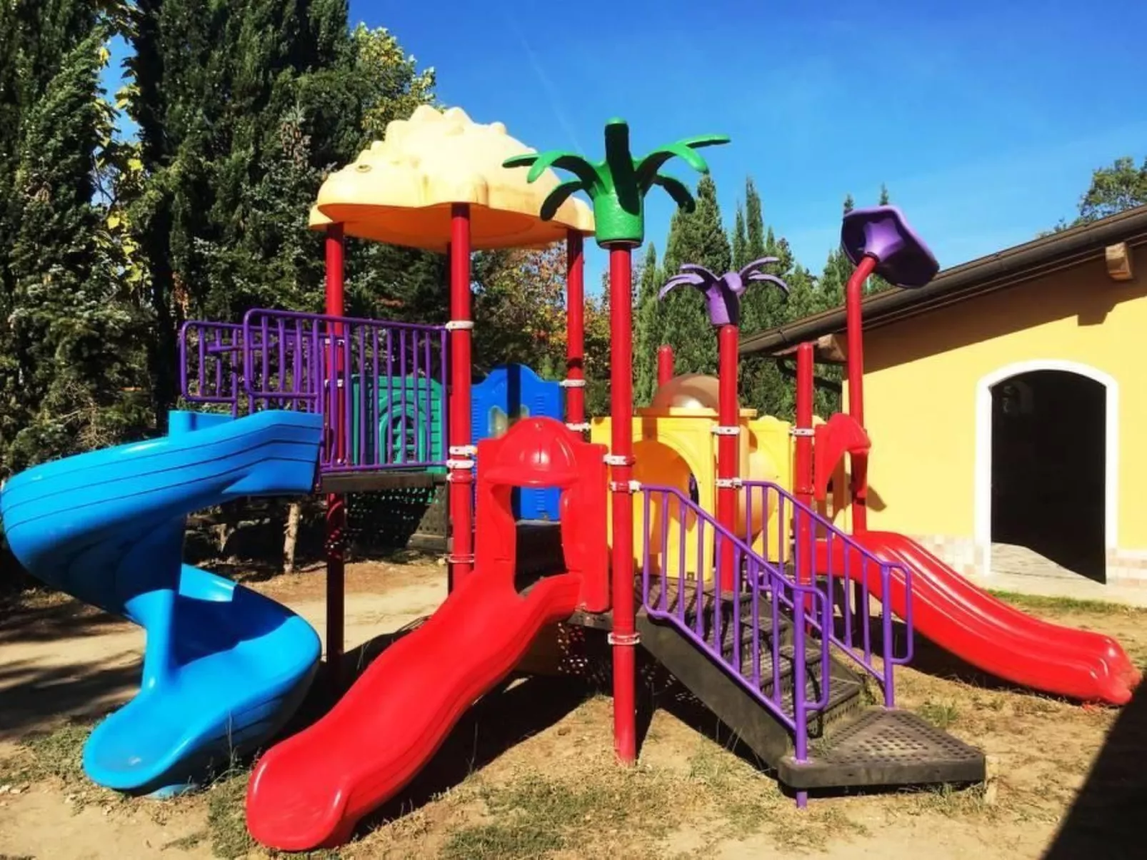 Wunderschönes Ferienhaus in Viareggio in der Nähe von Meer und Pisa-Buiten