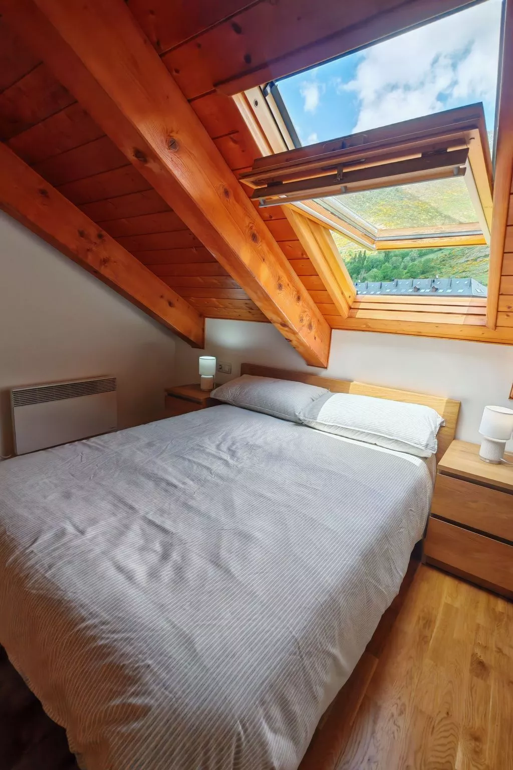 Aüt 3 Dachgeschosswohnung in Vall de Boí-Binnen